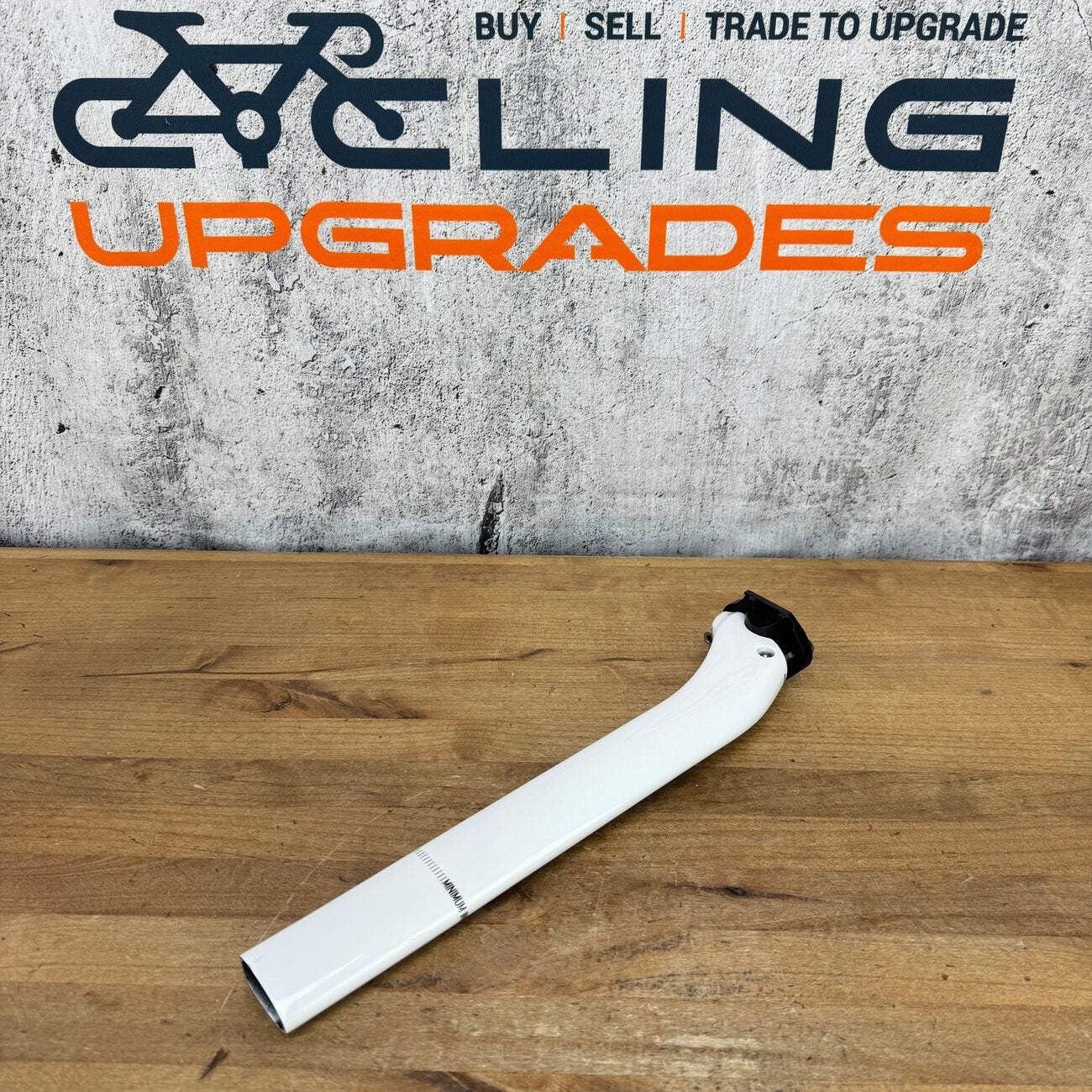 New Takeoff! Pinarello Dogma F8/F10/F12 White 350mm 25mm Setback Carbon Seatpost