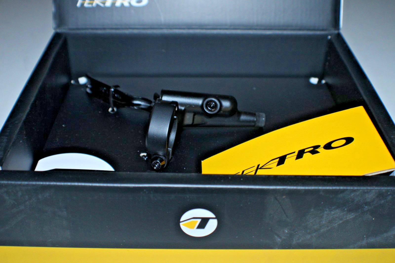 TekTRO Orion 4P HD-M750 LH Hydraulic Disc Brake Set Rear Left-Hand 1900mm Black~