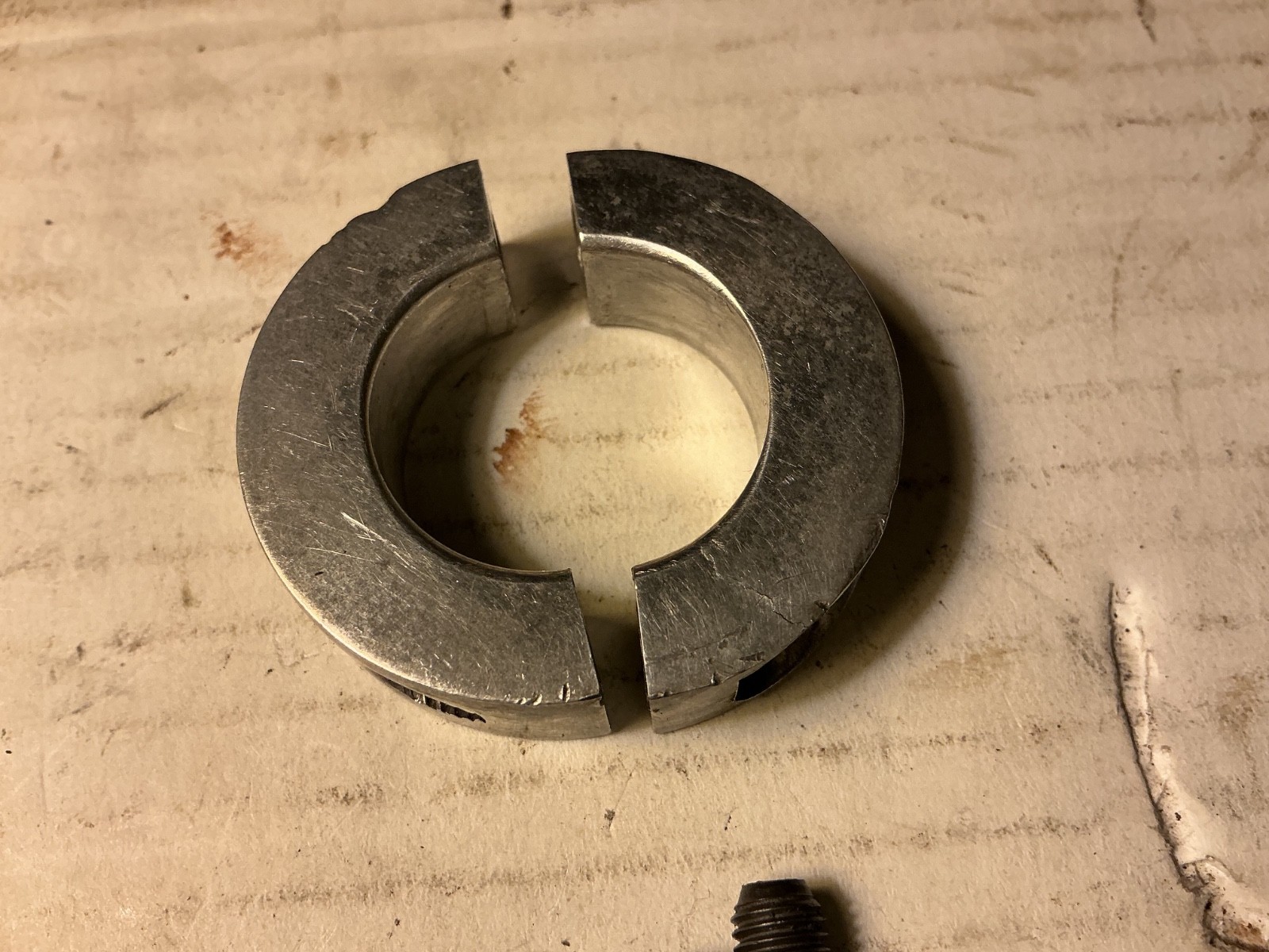 DK seat-clamp (removed from ‘85 Kuwahara Lightning) 25.4mm. Original bolts