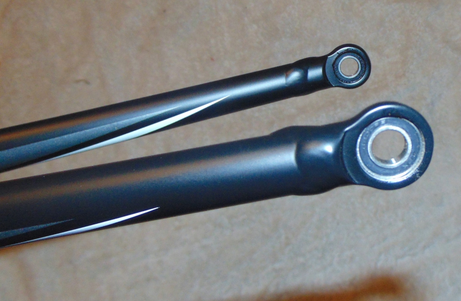 CANNONDALE ALUMINUM LOWER CONTROL ARM MOUNTAIN BICYCLE BIKE PARTS 431-2