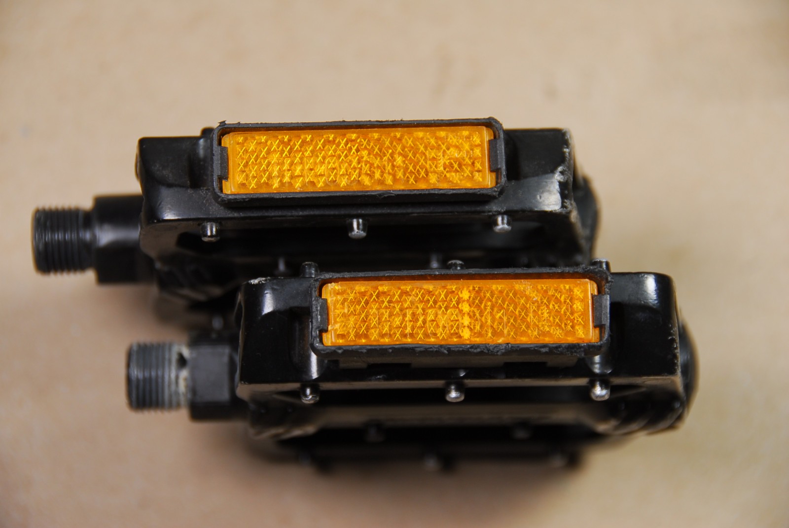 Cannondale NWL-468 Aluminum Platform Pedals 100x90mm 9/16″ Black
