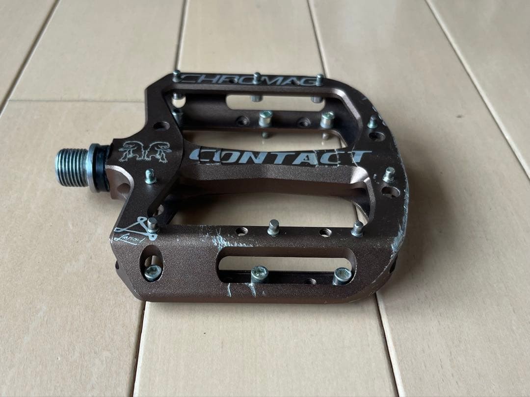 CHROMAG CONTACT Flat Pedal Used Good Condition Rare Color Scratches
