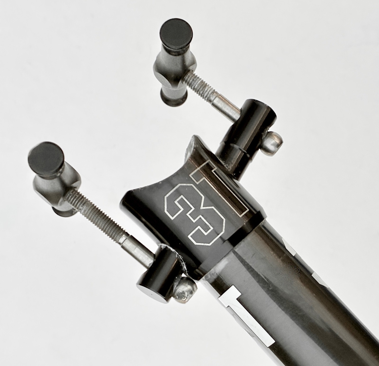 Used Short 27.2mm 3T Doric LTD Carbon Seatpost Straight Black PARTIAL Parts