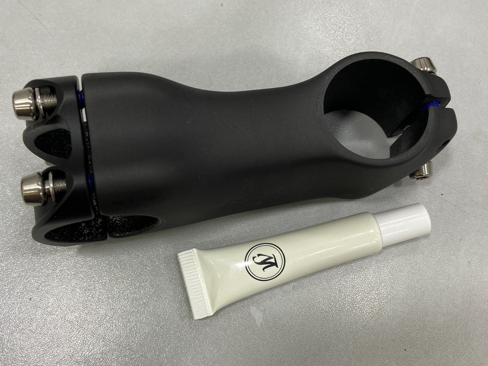 Lightweight Bugelhalter Elegant +/-6 degree 31.8mm Stem Matt-Black (Schwarz ED V