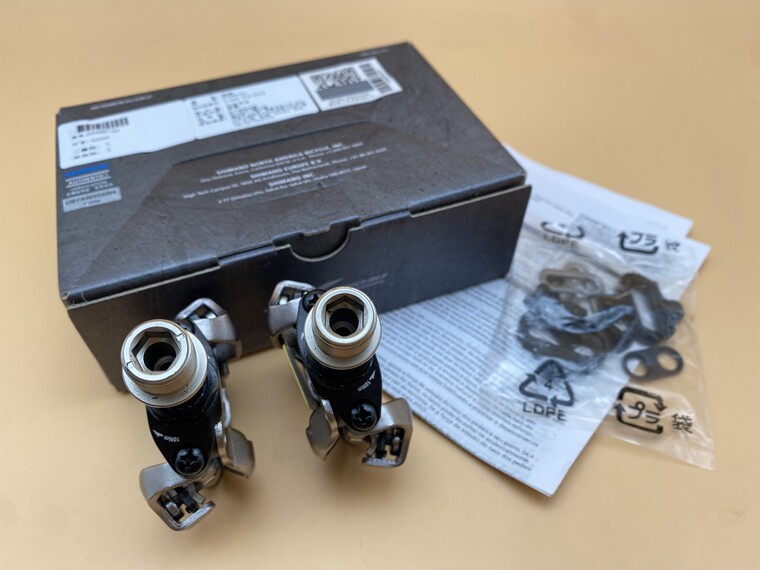New Shimano Deore XT PD-M8100 SPD XC MTB Mountain Bike Clipless Pedals & Cleats