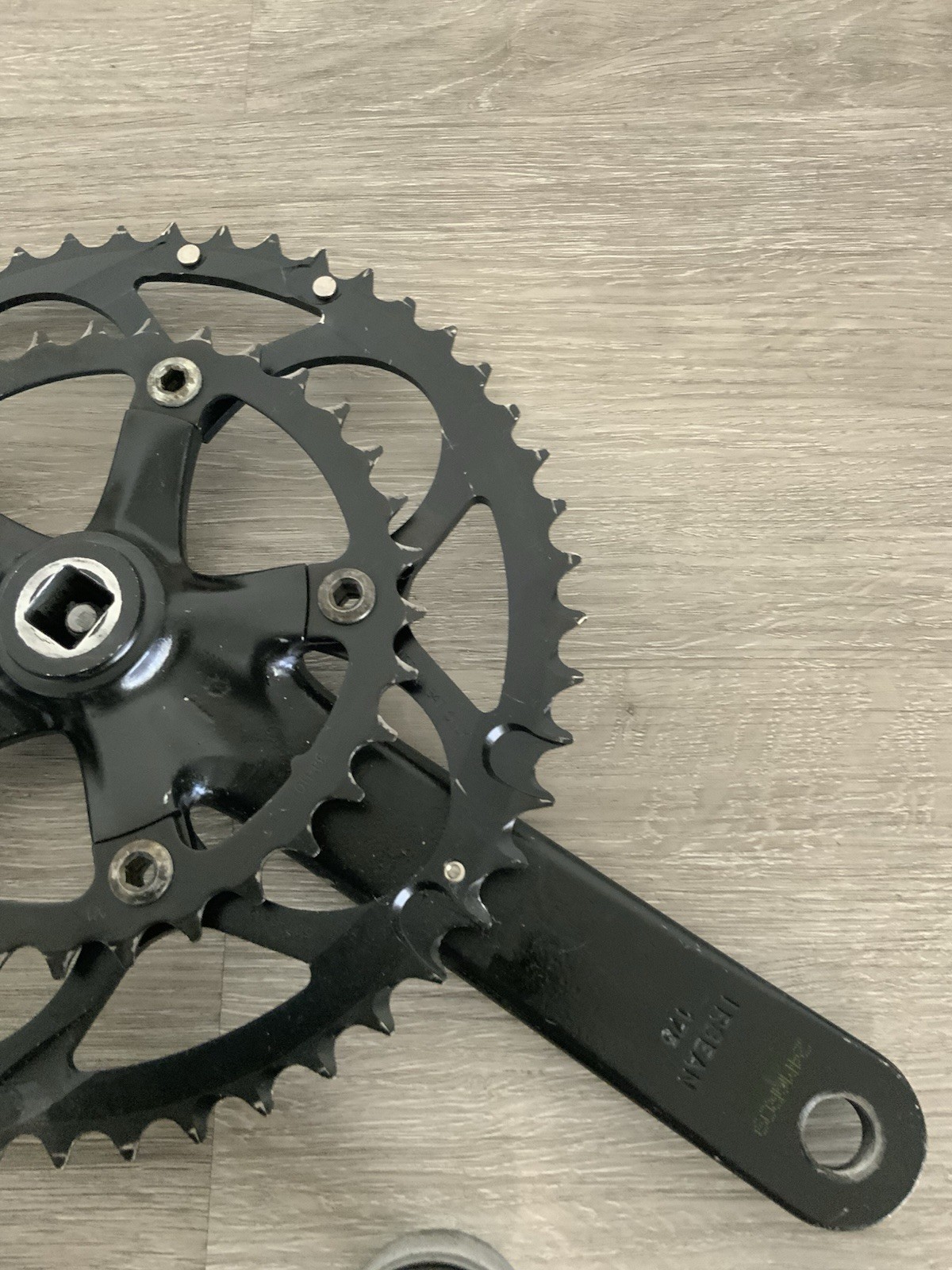 TRUVATIV ISO FLOW CRANKSET DOUBLE 53-39 TOOTH 10 OR 9 SPEED TRUVATIV BB 175 ARMS