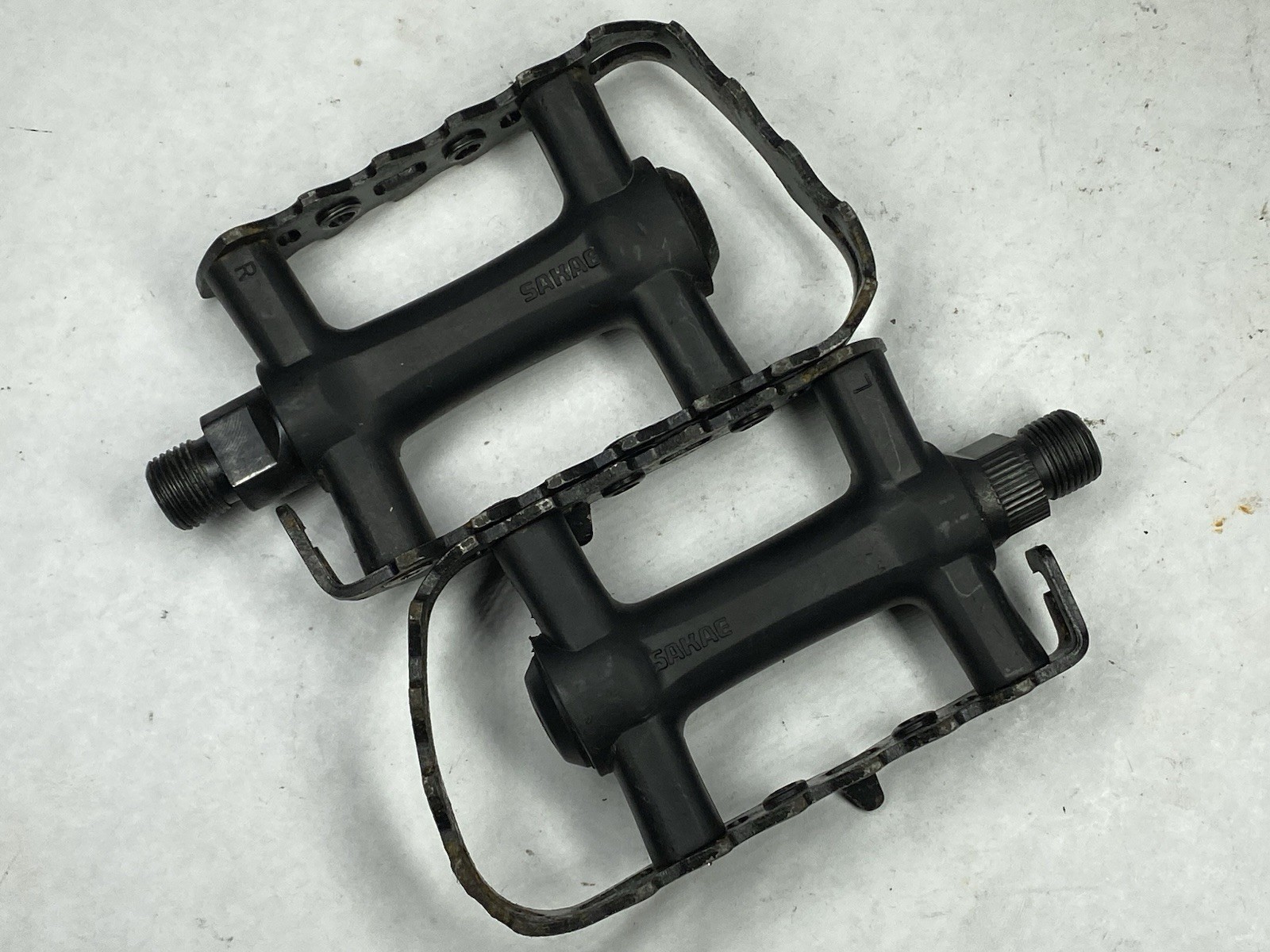 Sakae MTP-170 Platform Pedals w/ Cateye Toe Clips Vintage MTB 9/16” Black
