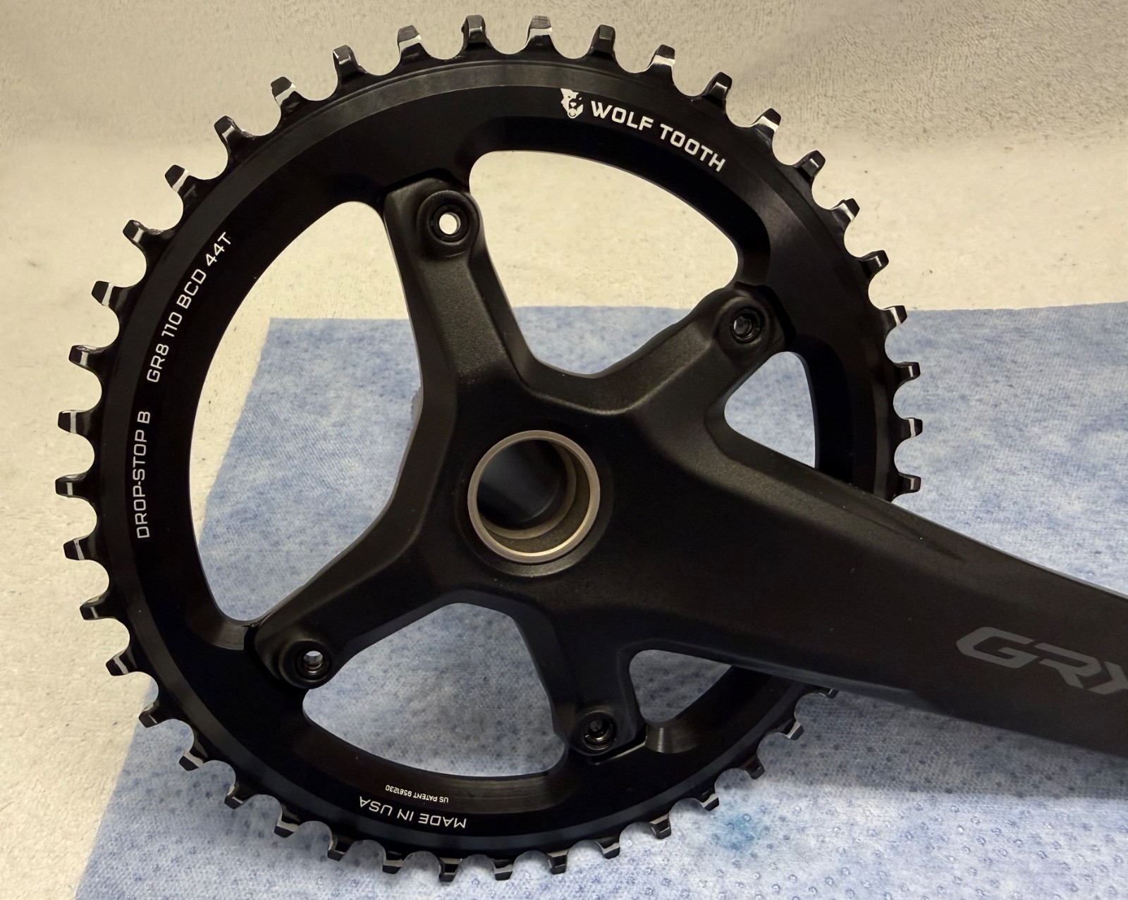 Shimano GRX FC-RX600 Crankset 175 mm WOLF TOOTH 44T Chainring 11-Speed (1×11)