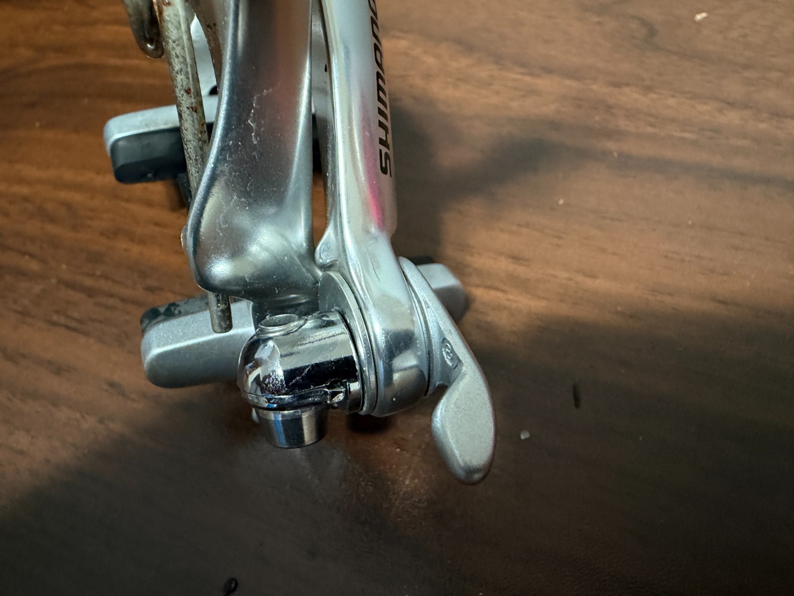 Shimano BR-R600 Mid Reach 47-57mm Mid/long Reach Brake Calipers