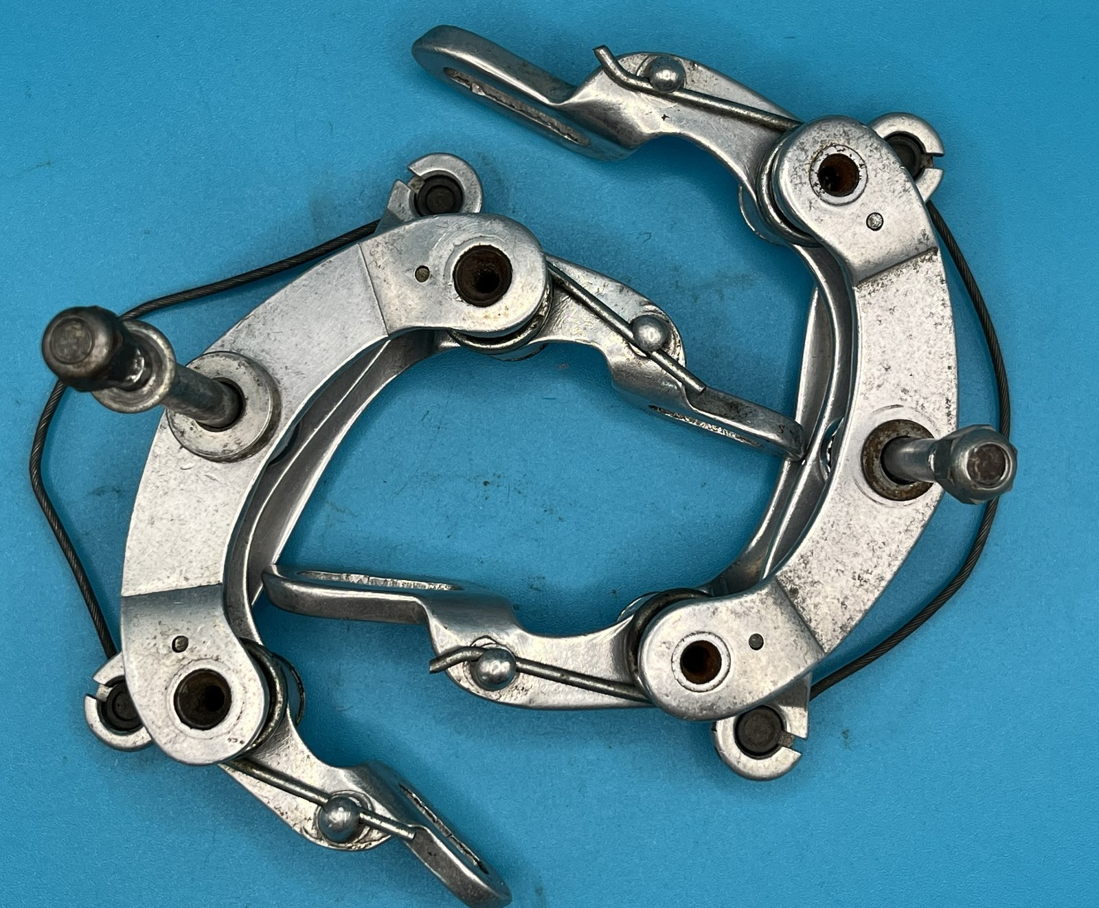 (8W) Vintage 60s – 70s Universal Model 61 centerpull brake calipers -F/R – Italy