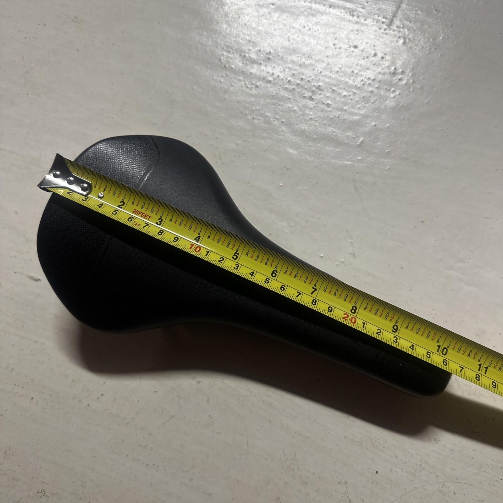 Fizik Taiga Black Regular Mountain Road Bike Seat Cycling Saddle MTB All Weather
