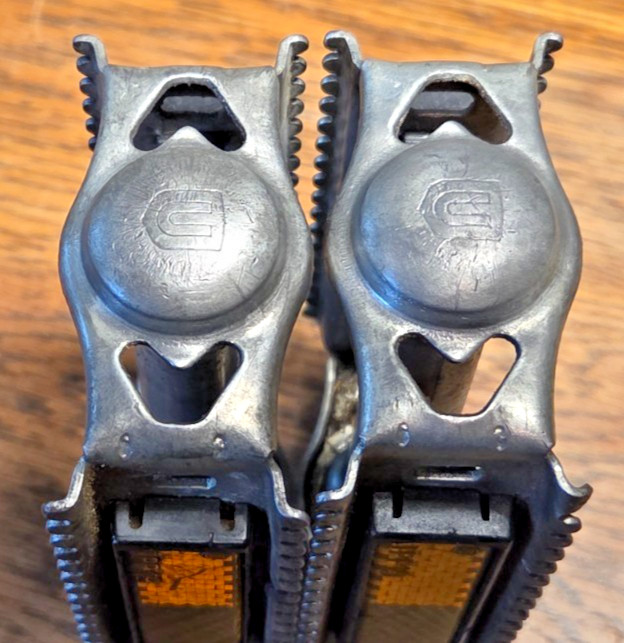 Vintage Union K10491 U41 Rat Trap Bicycle Pedals USA From Gambles Hiawatha 1/2″