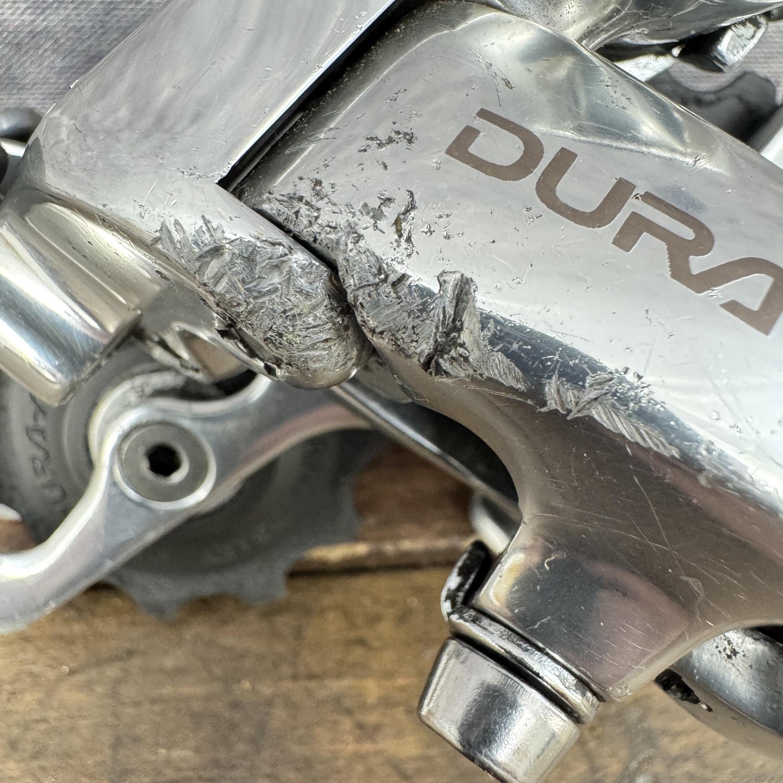 Vintage Shimano Dura-Ace RD-7700 Rear Derailleur 9 Speed Short Cage Silver 185g