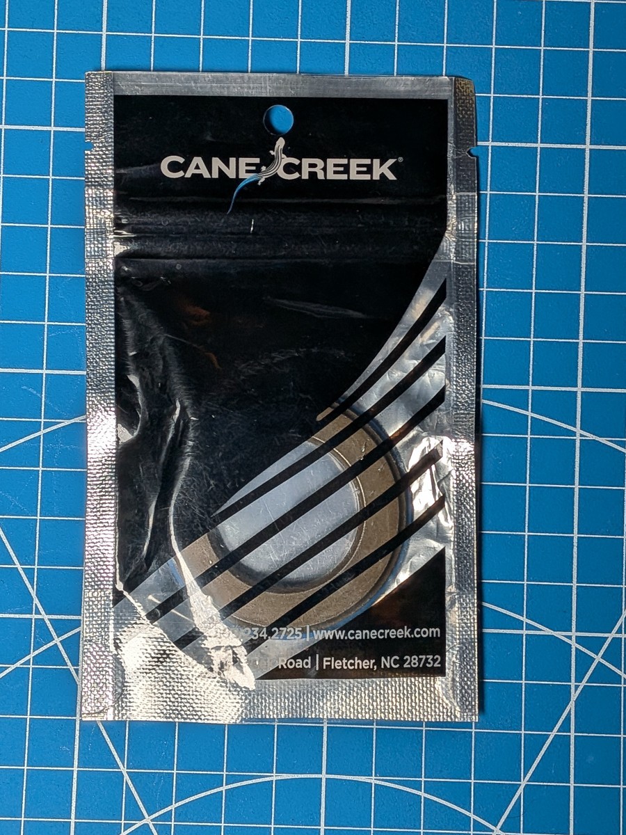 Cane Creek Crown Race Steel 1.5″-1 1/8″ Conversion (52/30) BAA0009S