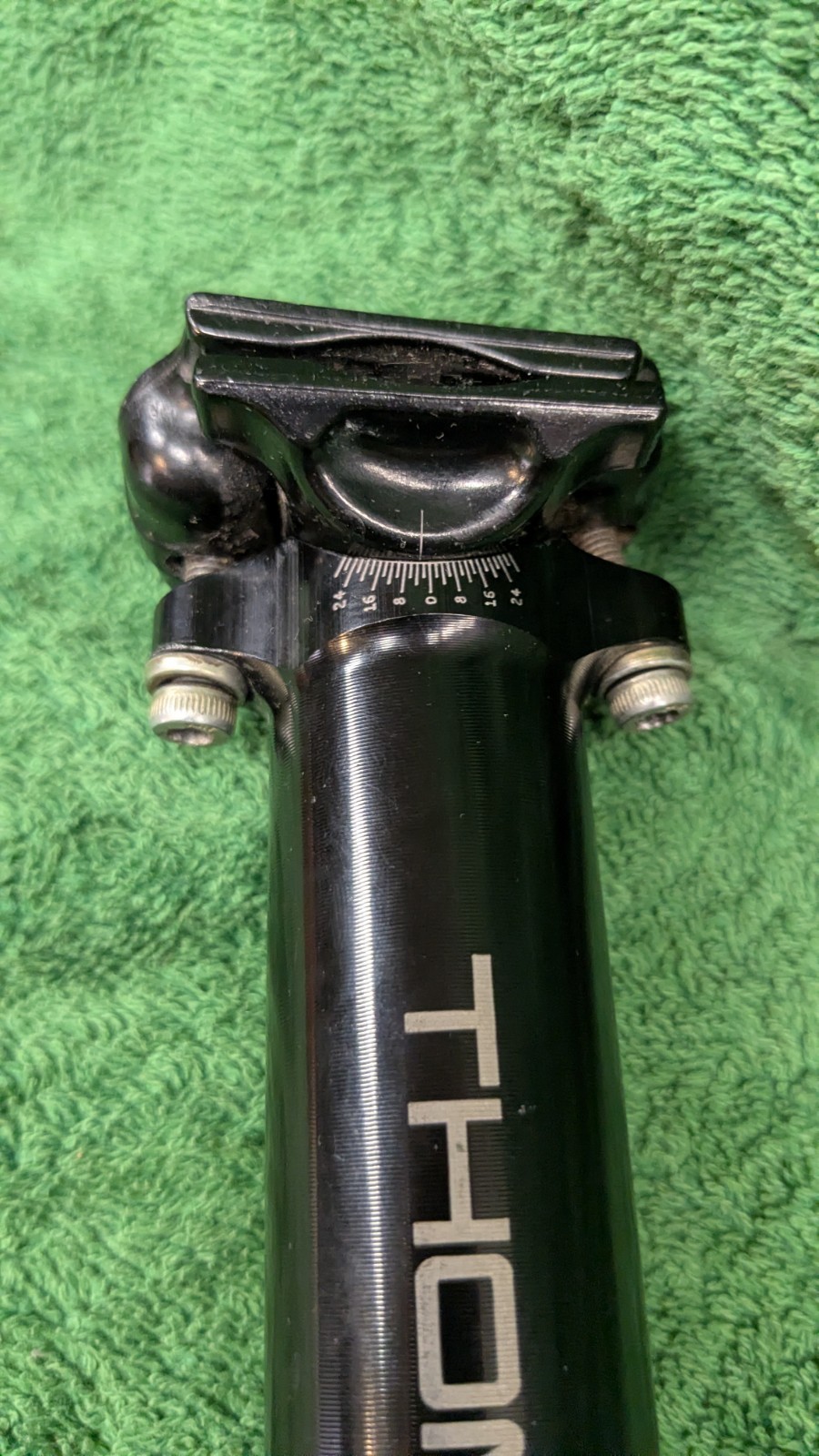 Thomson Elite SP-E128 30.9x367mm Alloy Seatpost Black Straight Made In USA Clean