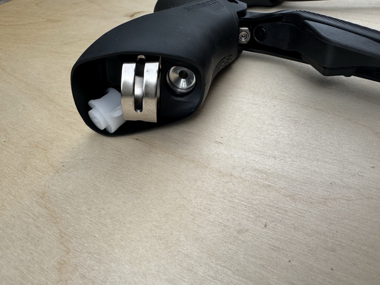 Shimano Wireless 12s GRX Shifters ST-RX715 & BL-RS717
