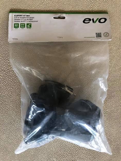 NEW🔥 EVO Adventure Plus Pedals with toe-clips and straps Black, flats, MTB Road
