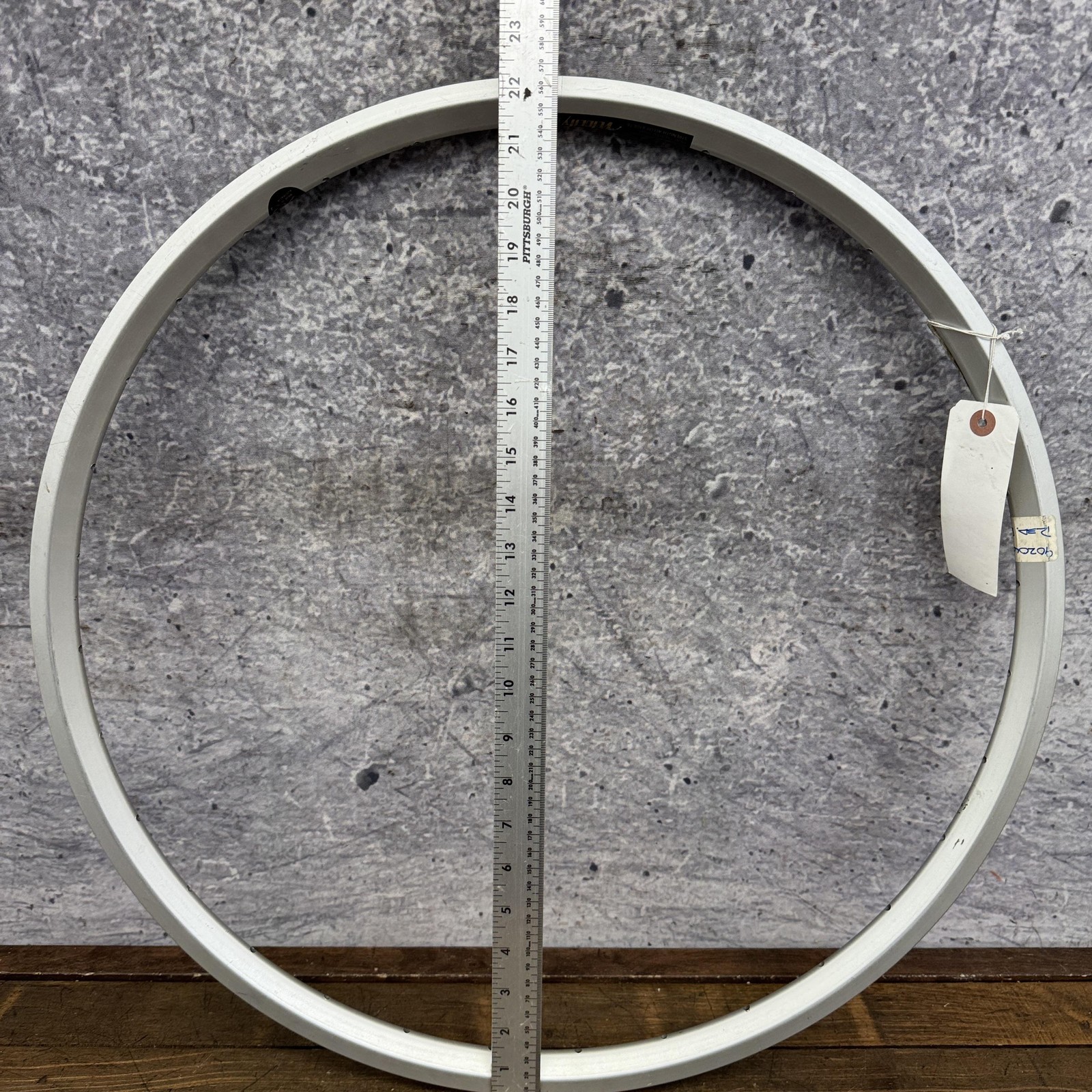 Vintage Velocity Aeroheat AT 26in Rim 32H Silver Alloy Clincher MTB Australia