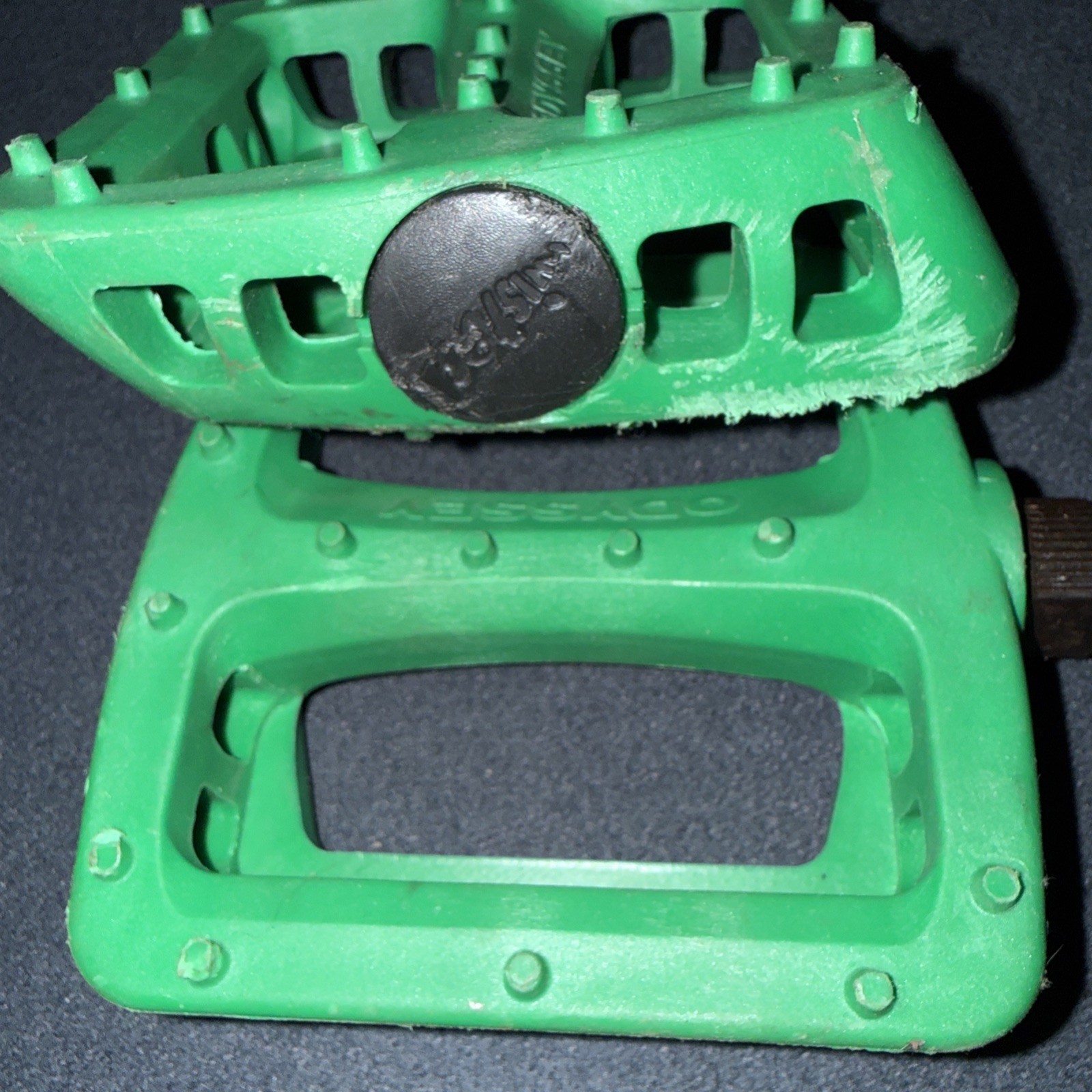 Odyssey Twisted PC Pedals – Platform, Composite/Plastic, 9/16″, Billiard Green