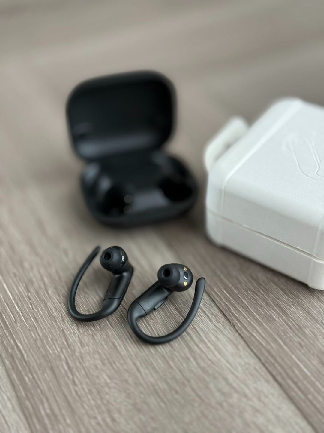 Beats Powerbeats Pro 2 Noise Cancelling Earbuds Headphones – Matte Black