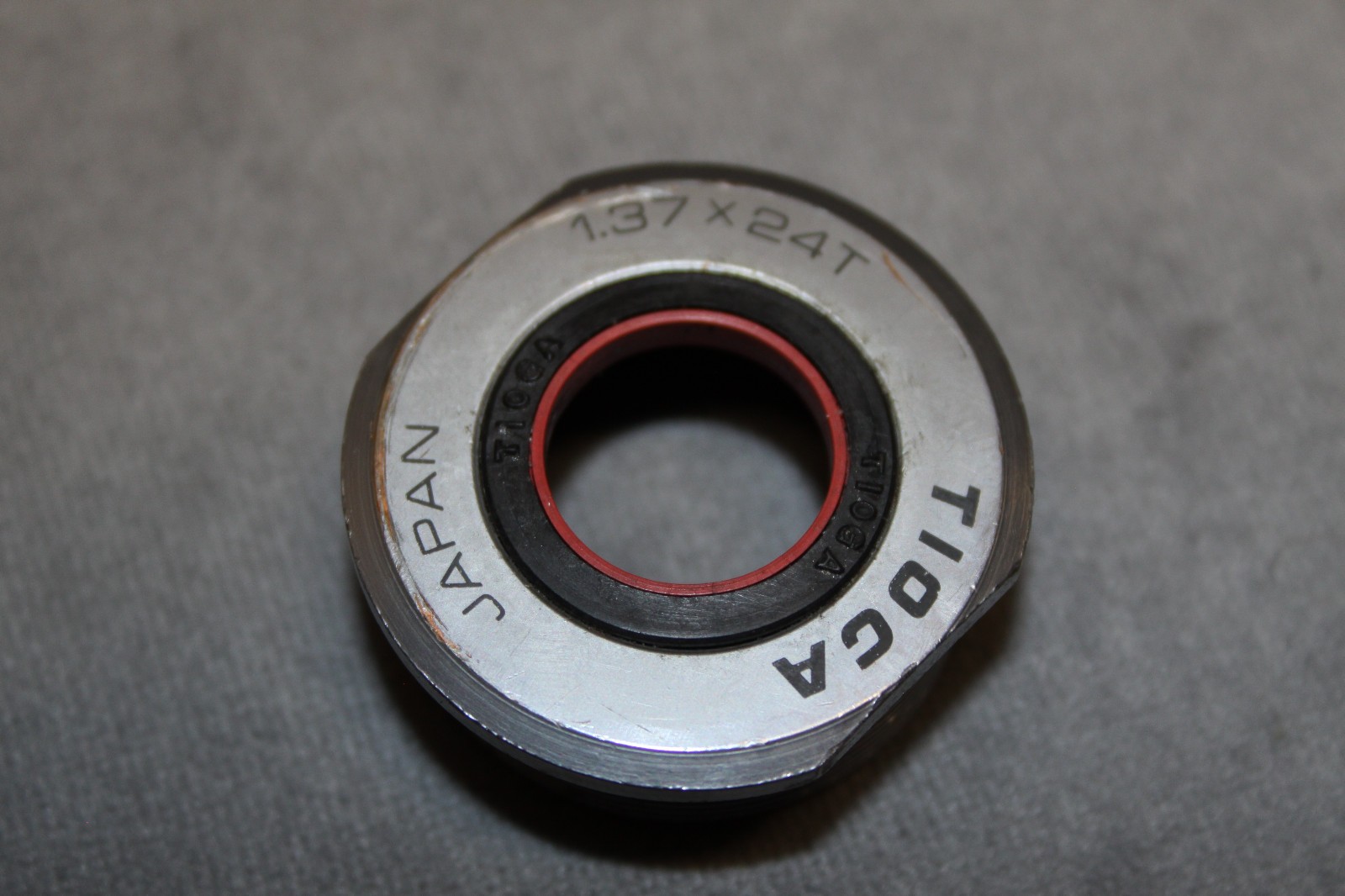 Tioga Bottom Bracket Cups, English, BSA Thread 1.37 x 24 TPI
