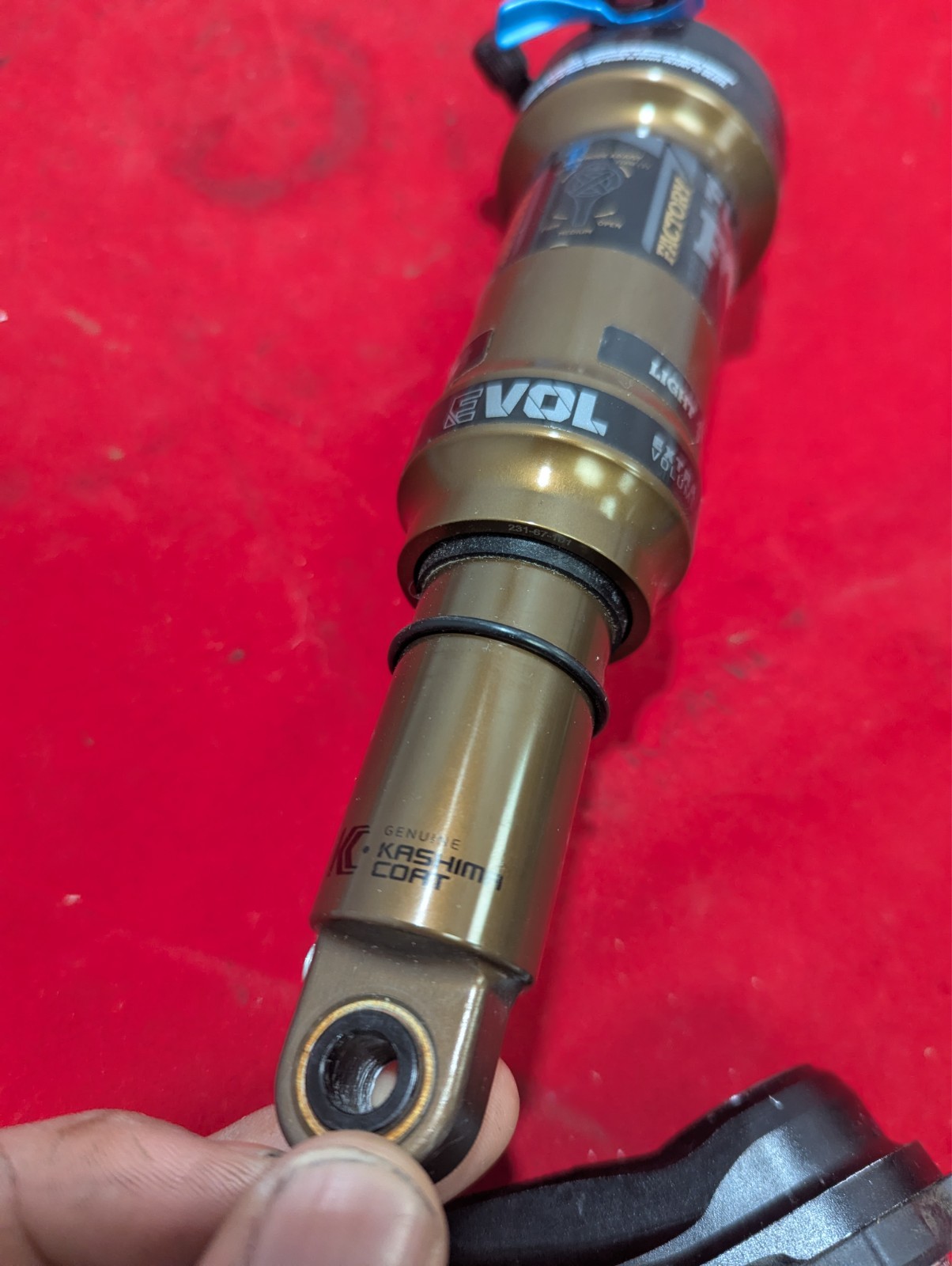 Fox Float Factory DPS Evol 190mm rear shock