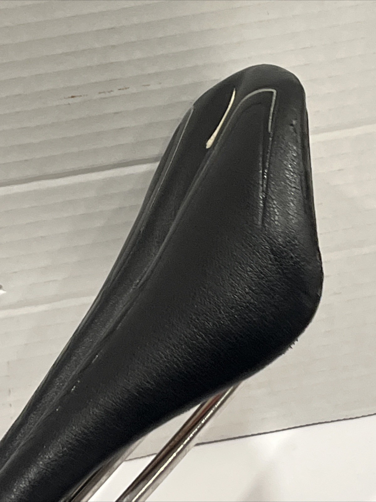 Specialized Phenom Expert Saddle 143mm Carbon Fiber USED