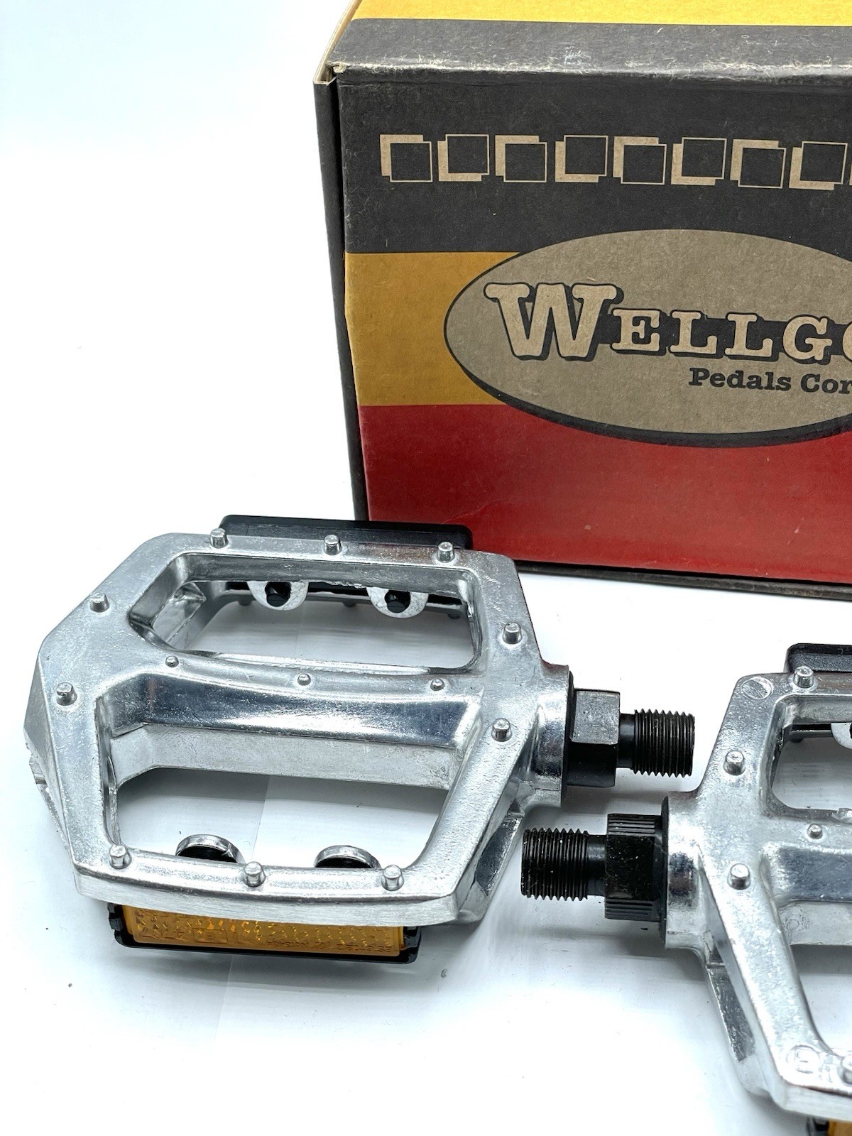 Wellgo LU-313 BMX Pedals 1/2″ Silver Platform Freestyle Vintage NOS NIB