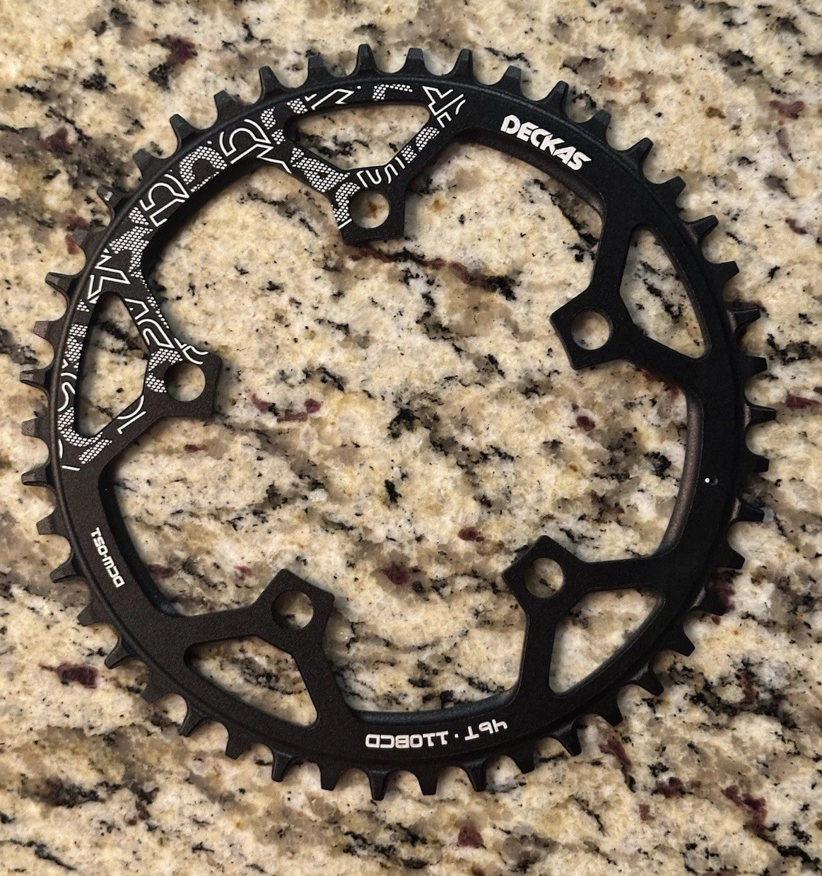 Deckas 46T 110x5B Round Chainring 110BCD DCW-051