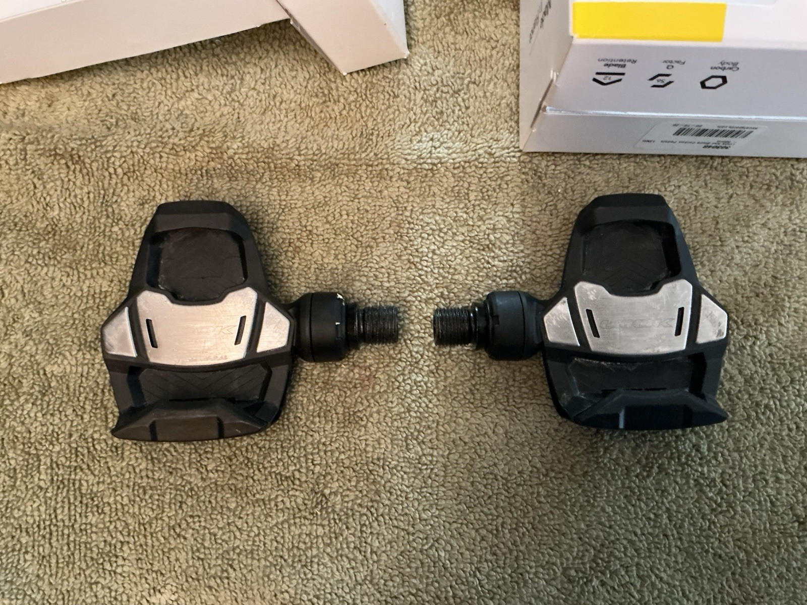 Look Keo Blade Carbon Road Pedals V4, 56 Mm Q Factor.I Only Ship To The Cont USA