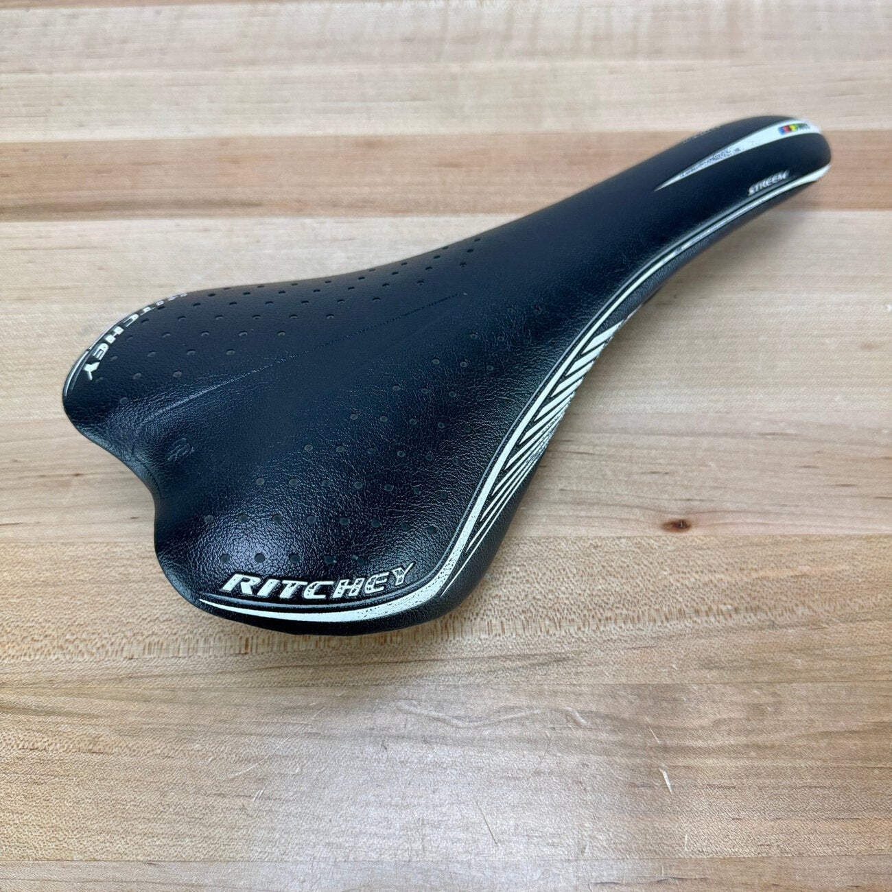 Ritchey Streem Vector 132mm Width 20mm Offset 27.2mm Carbon Saddle and Seatpost