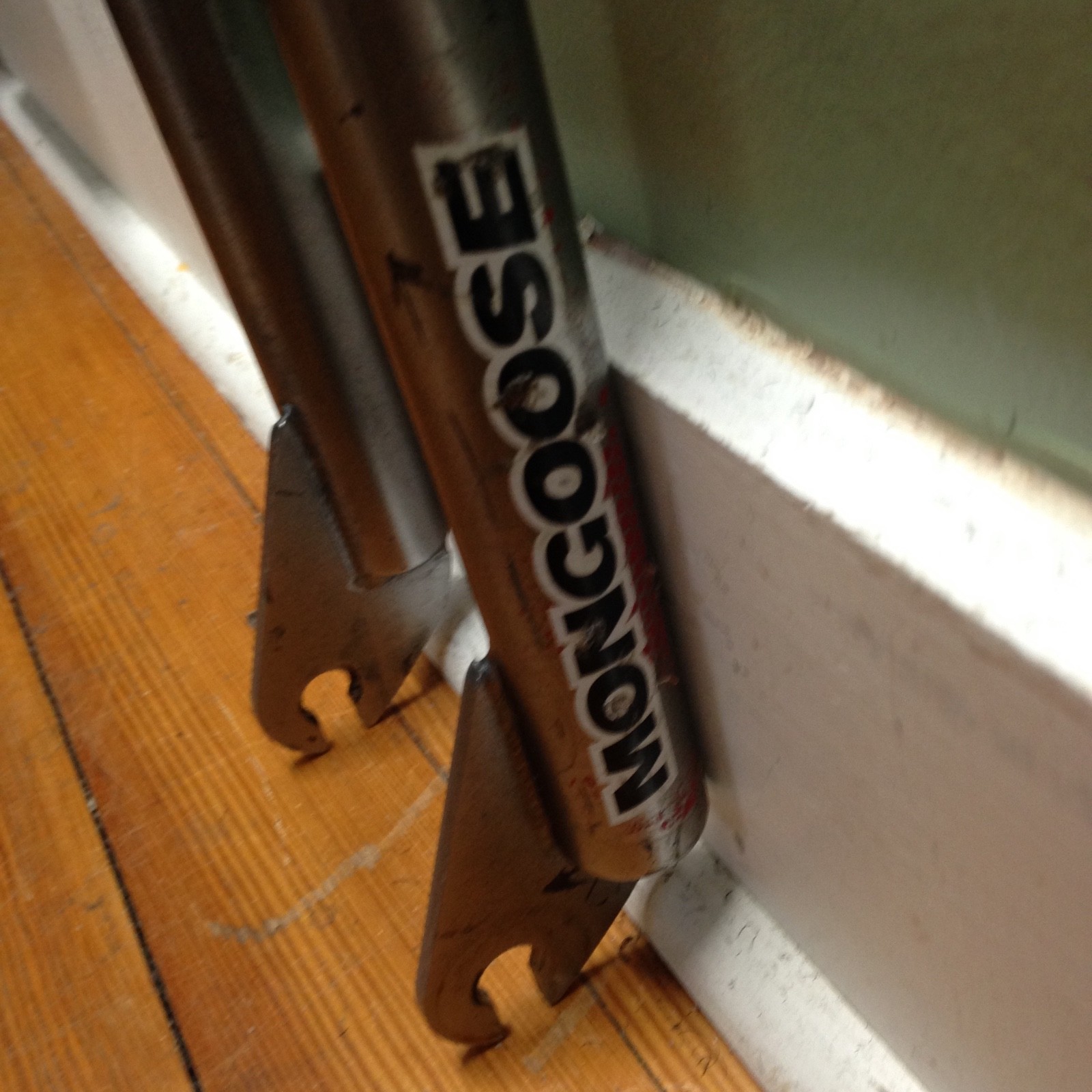Mongoose Ravage BMX Fork 20 in 1-1/8″ Threadless Headset Old School BMX Silver