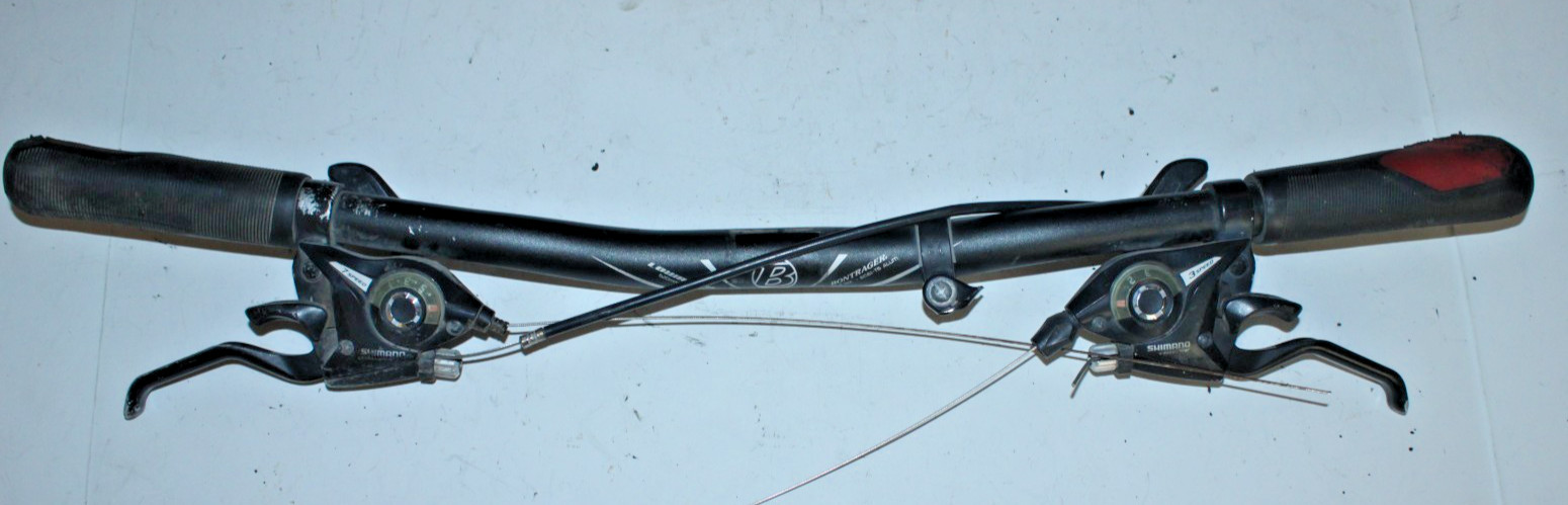 Bontrager Lowrider MTB Handlebar 25.4mm 62cm 9° Bend ST-EF51R/L Trigger Shifters