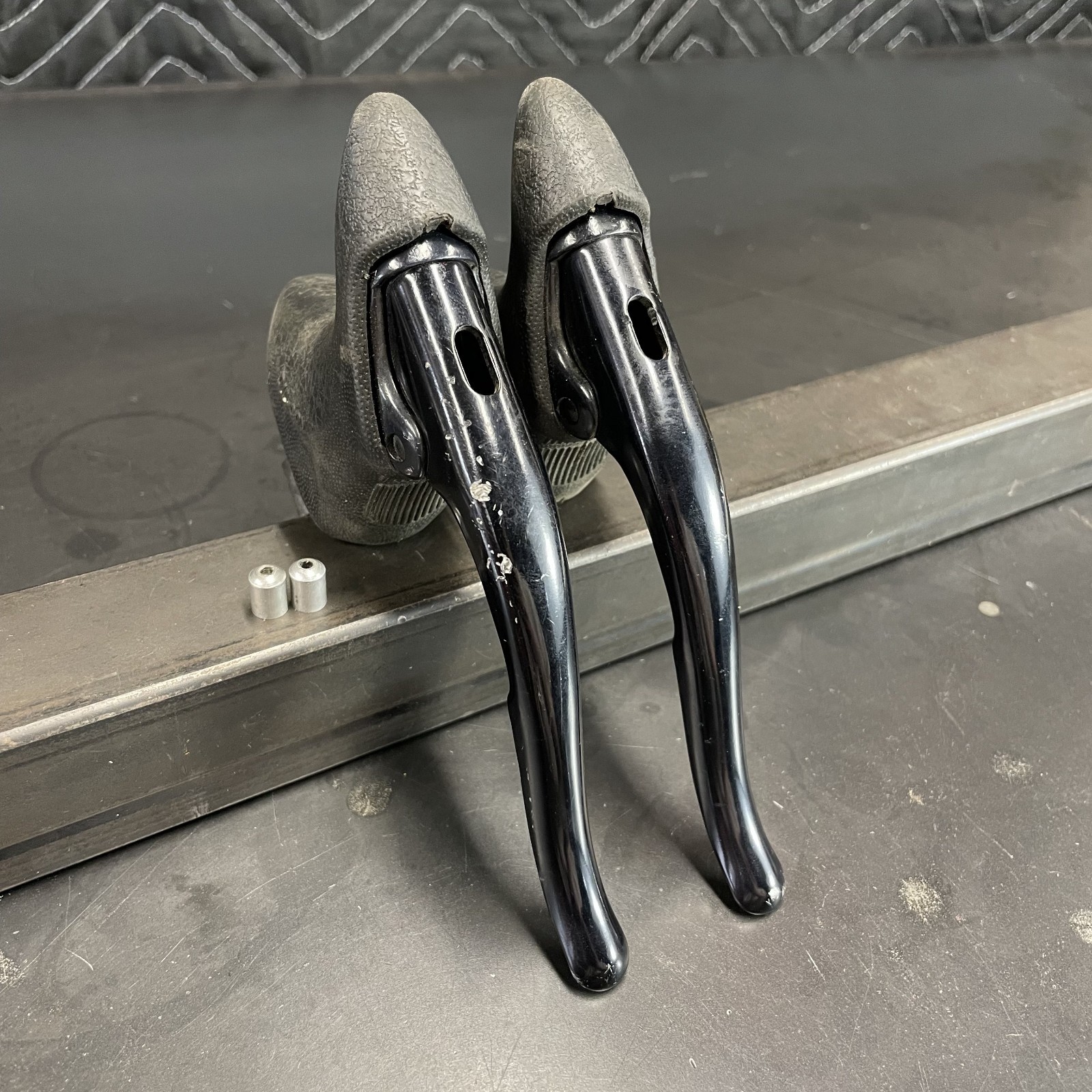 Vintage Black Dia-Compe Gran Compe Aero Brake Levers – Used