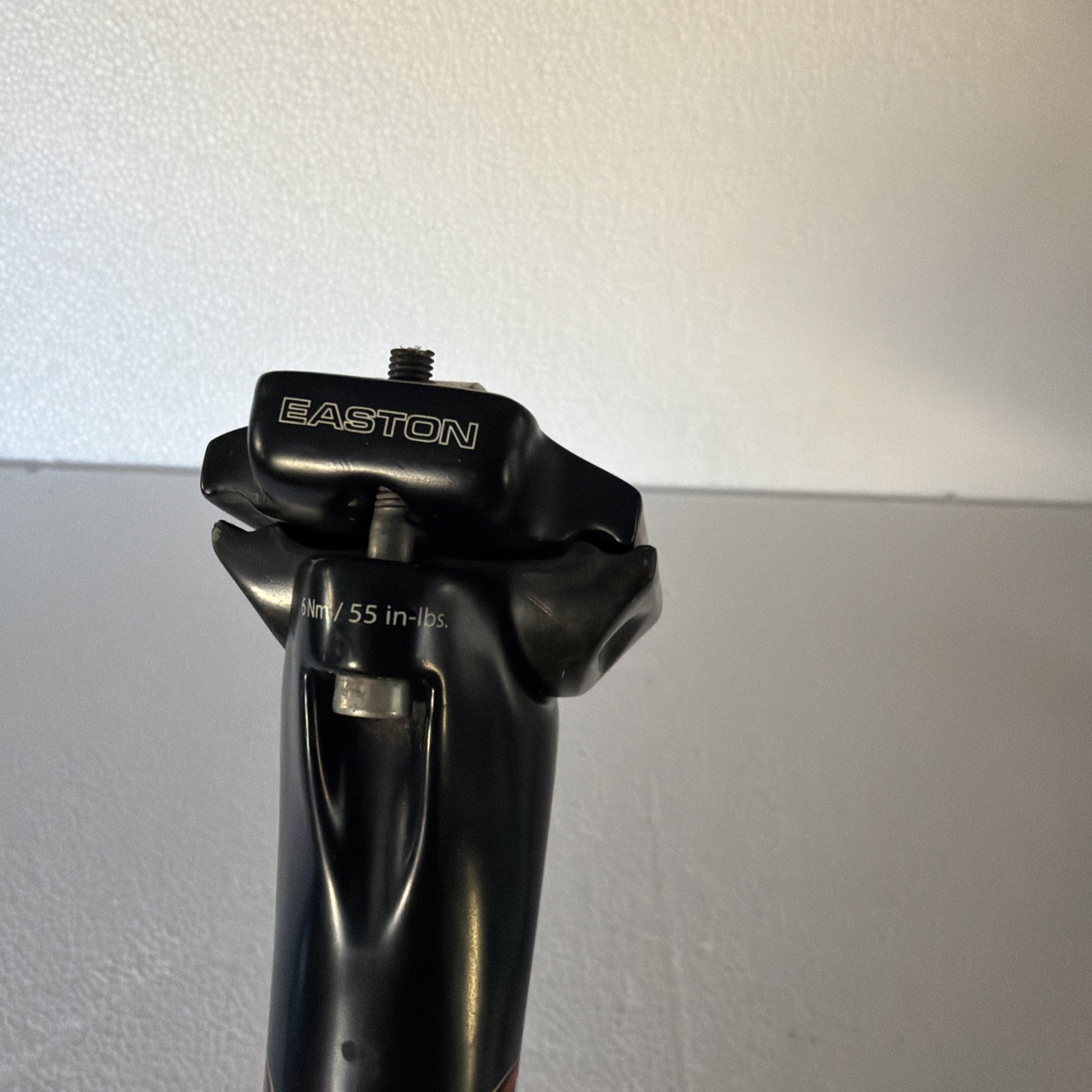 Easton EC90 Zero Seatpost 31.6mm Diameter and 400mm Length. Carbon Fiber