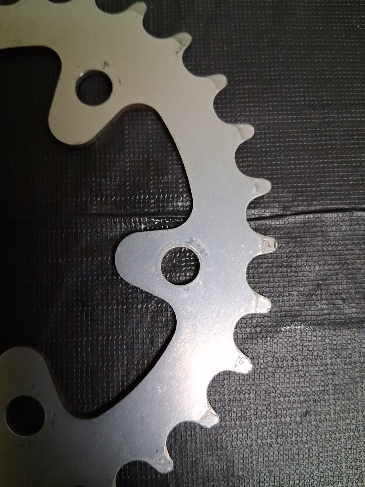 Lightly Used Vintage SHIMANO BIOPACE 28 Tooth Aluminum Chainring 28T 74mm BCD