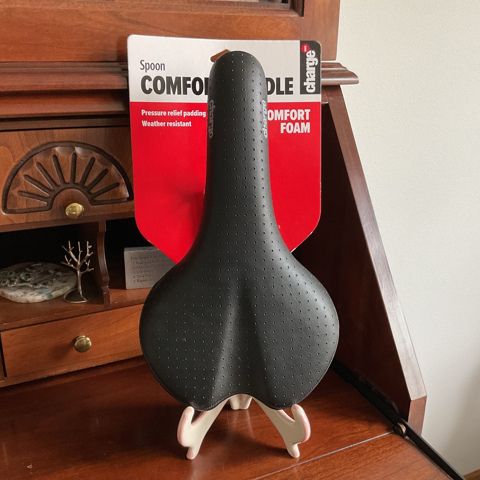 Charge Spoon Comfort Foam Bike Black Water Resistant Saddle Seat NEW