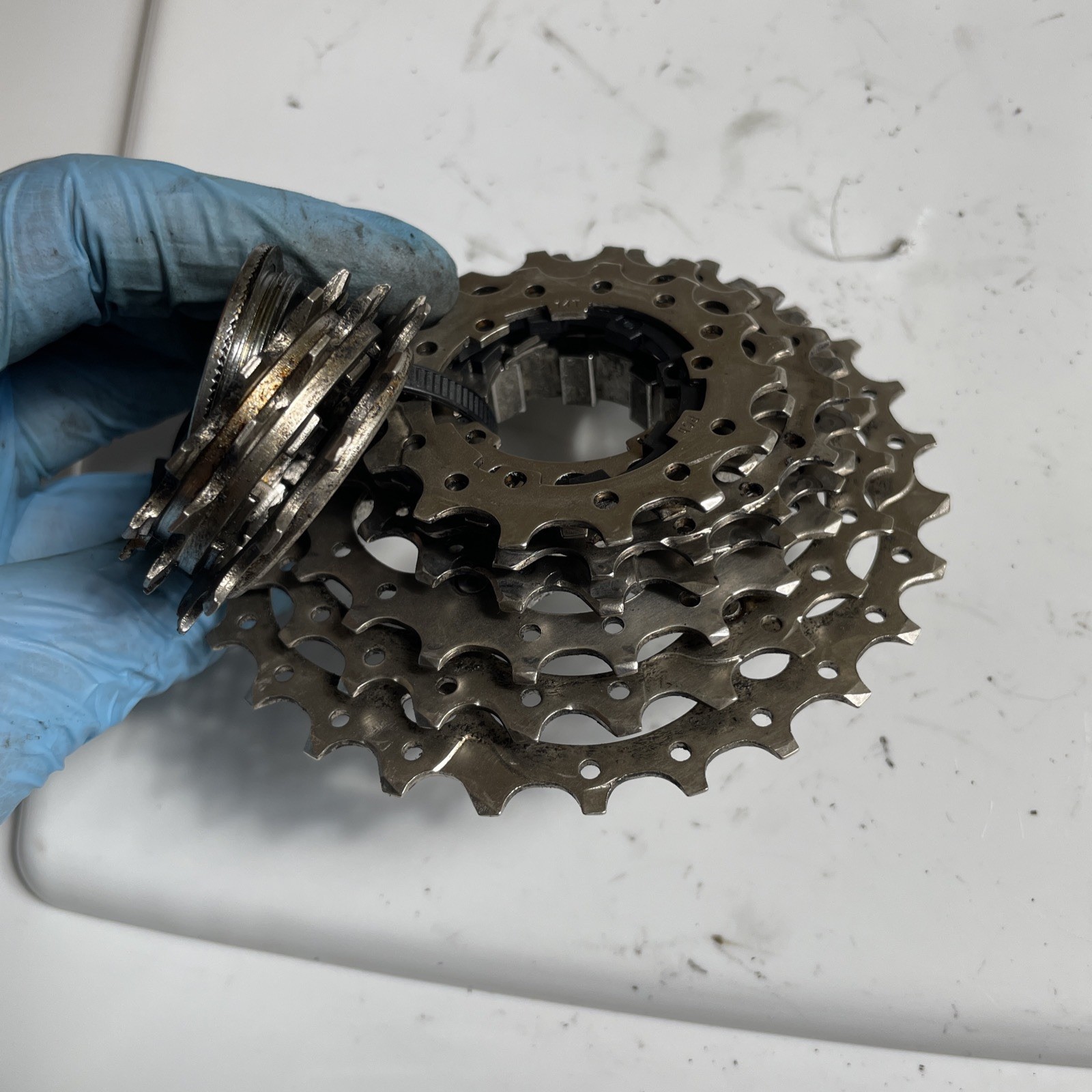 Shimano 105 CS-5700 Cassette 11 Spd 11-28t