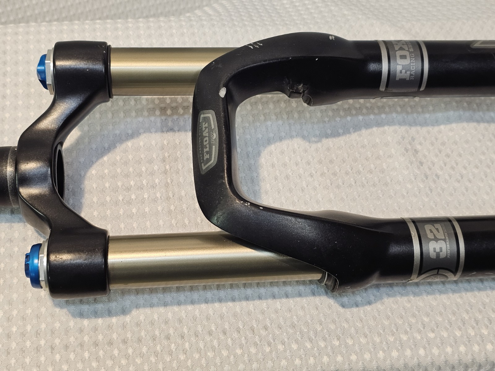 FOX FLOAT MTB SUSPENSION FORK, 26″, 140MM. Excellent