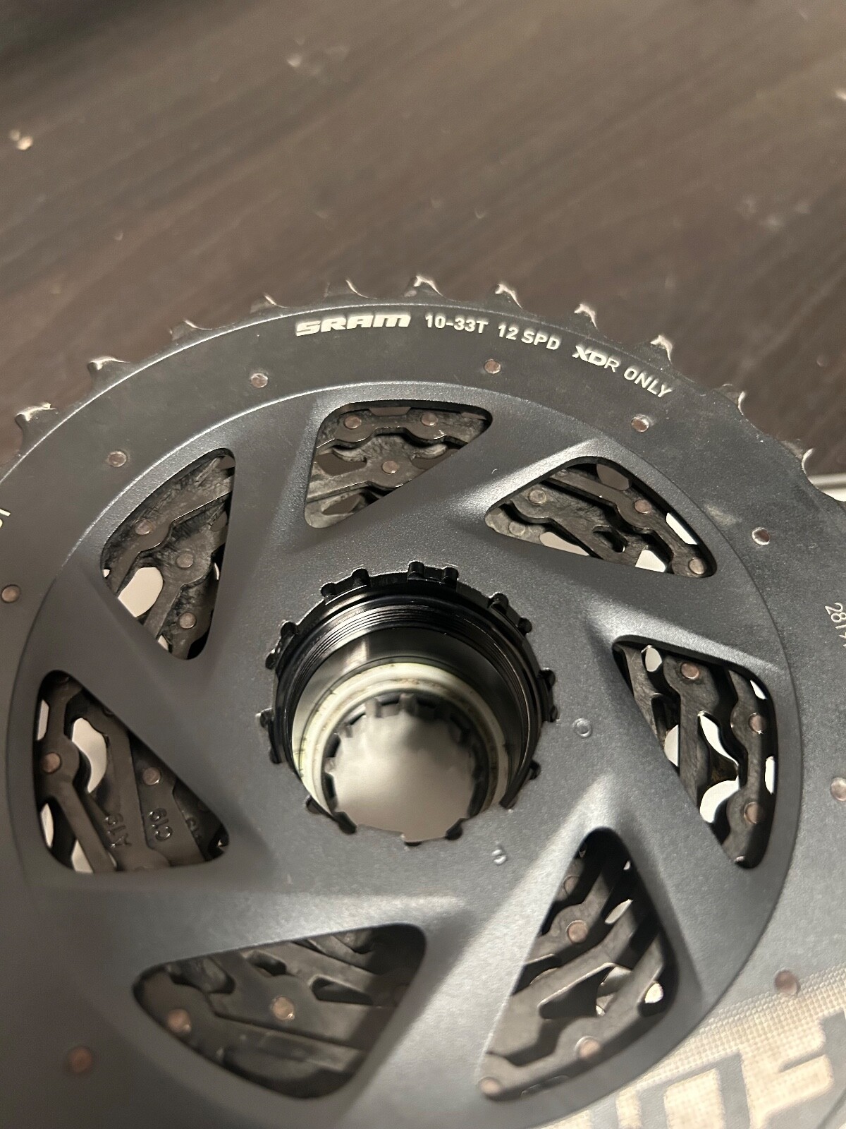 Sram Force AXS XG-1270 XDR 10-33T 12s Road Bike Cassette & Force Chain