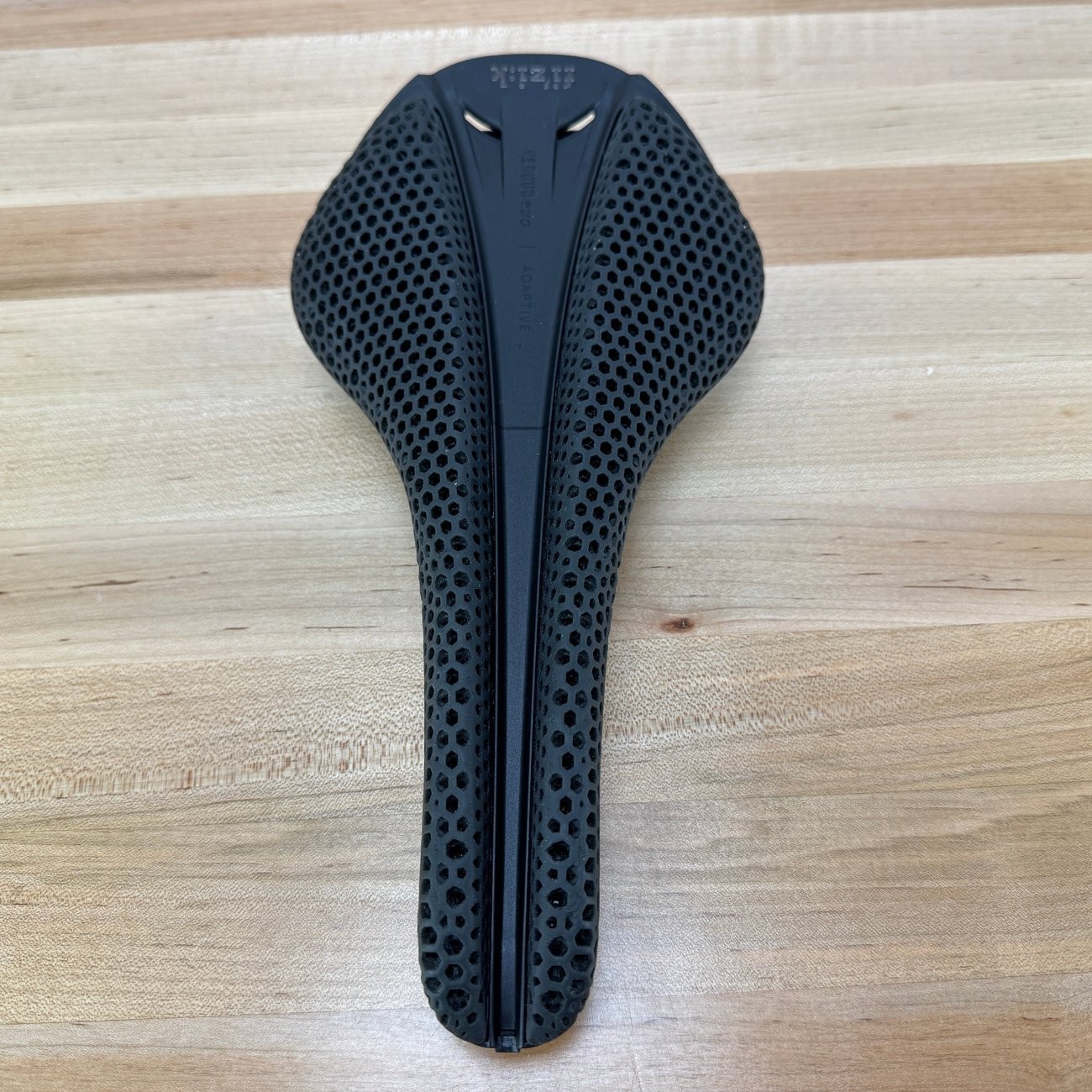 Fizik Antares VS Evo Adaptive 7x9mm Carbon Rails 139mm Bike Saddle 184g