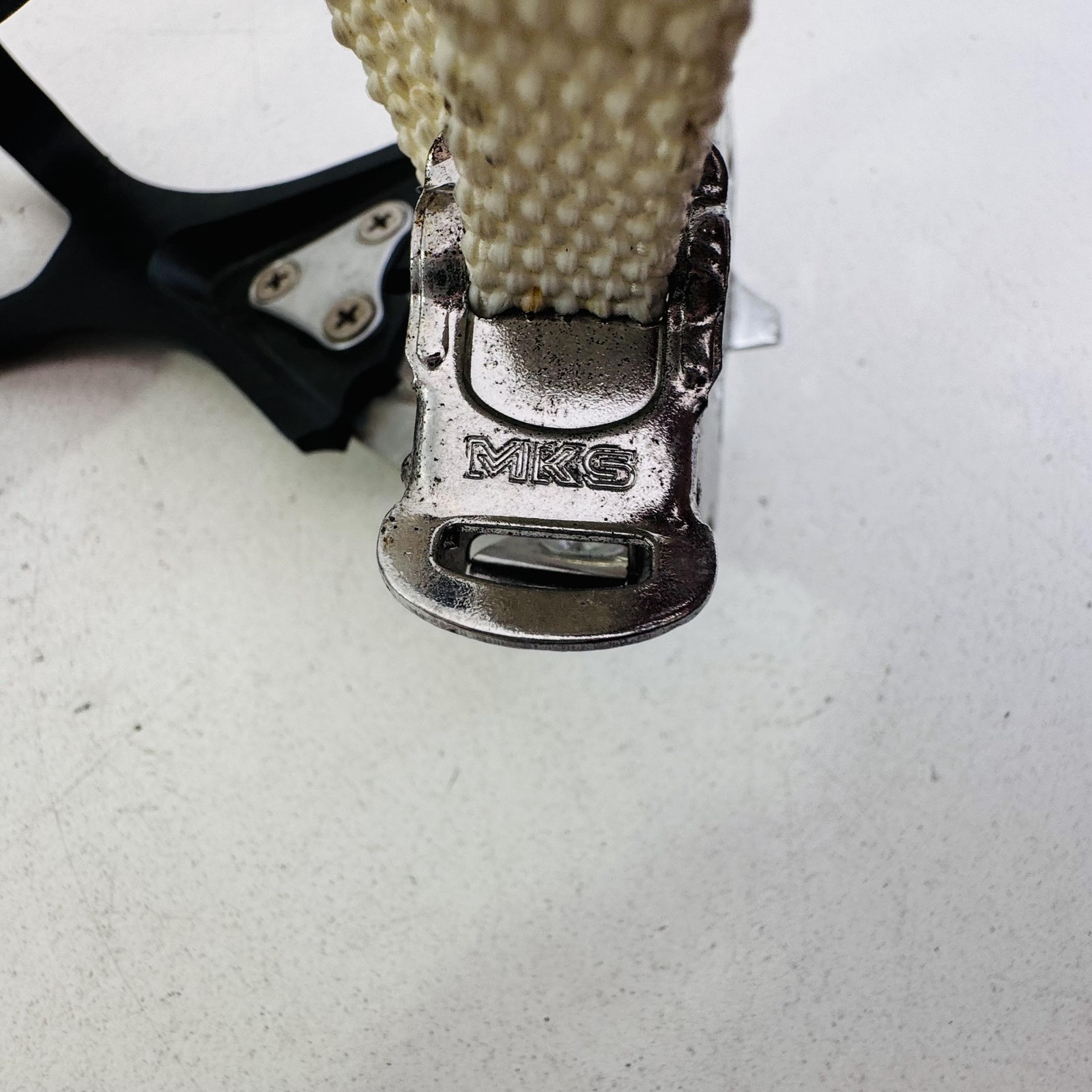 Vintage Shimano 105 PD-1050 Pedals 9/16 Toe Clips Straps Road Bike Japan A81