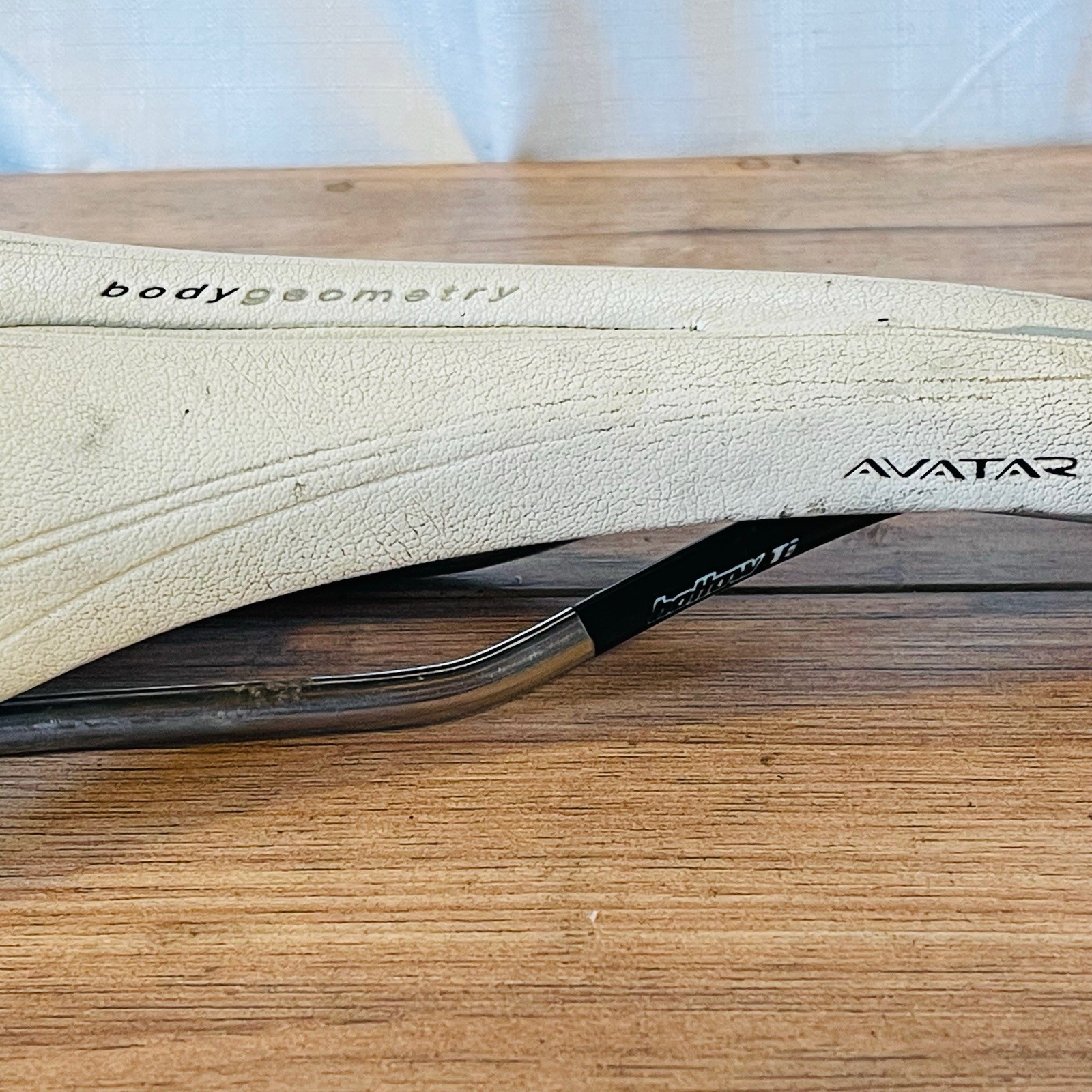 Specialized Avatar Body Geometry 130 Saddle Hollow Titanium White Synthetic