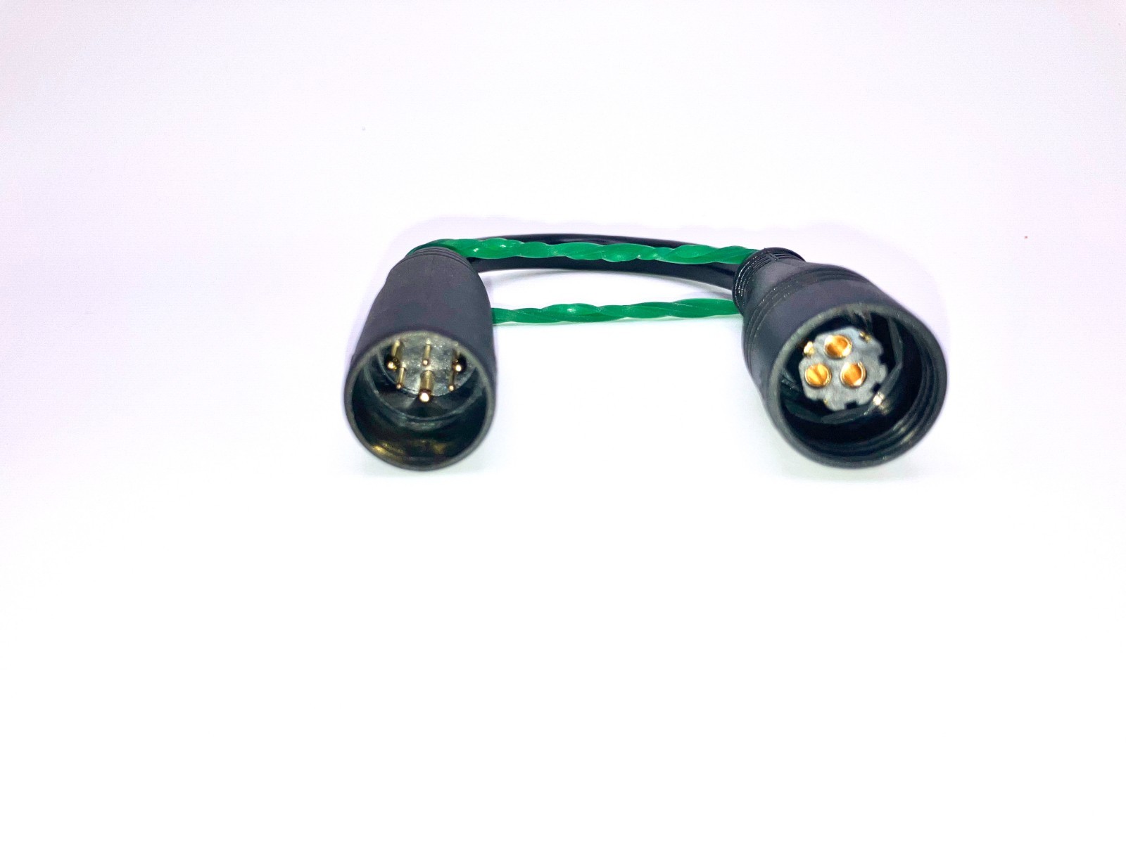 Z916 Female to FV2-Z916A Male Motor Cable Adapter