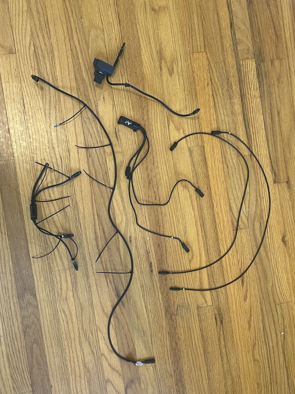 Shimano Di2 7900 Dura-Ace Power Cradle and Misc. Harness Parts