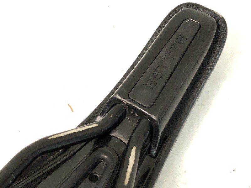 ASTUTE Miss Line Saddle Road Bike Racing Performance Lightweight Genuine Used