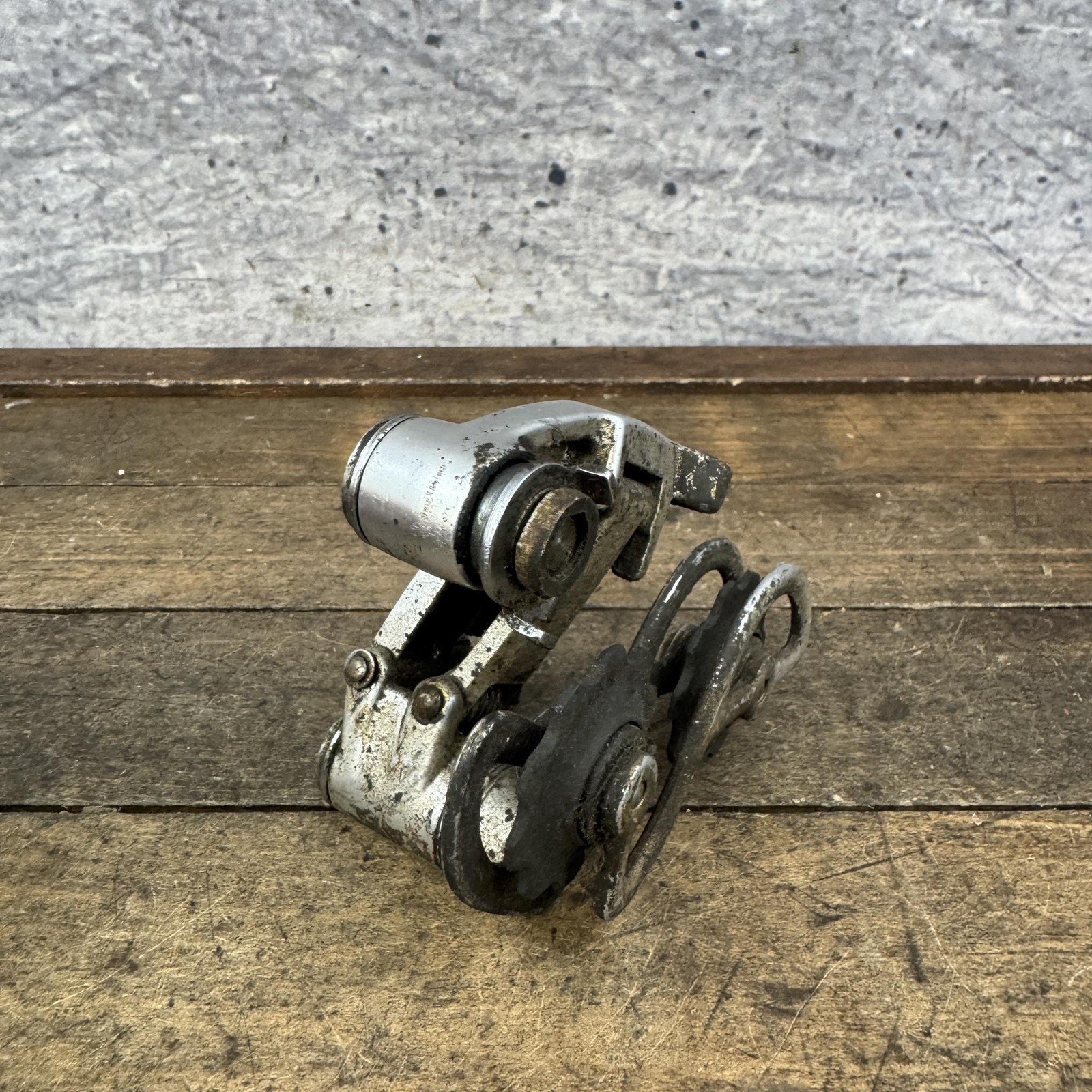 Vintage Shimano Crane Rear Derailleur Short Cage Bolt-On Silver 214g Road Bike