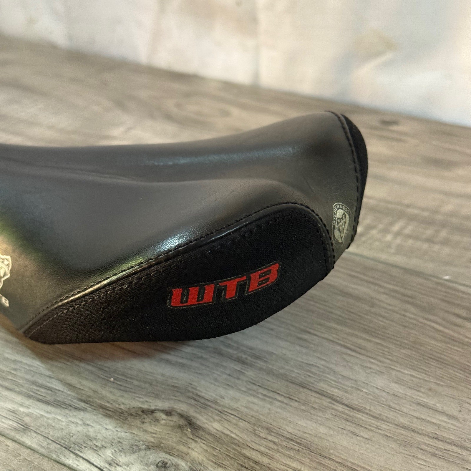 WTB Rocket V Saddle Black Leather Titanium Rails 132 x 270 CLEAN