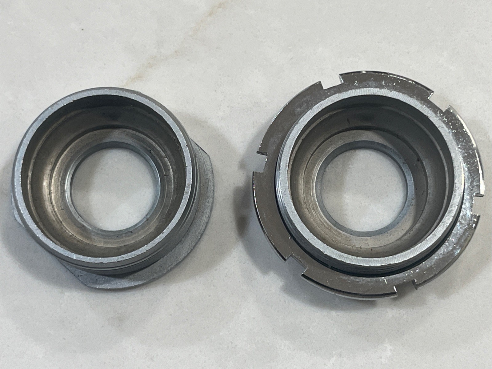 NOS Vintage Sugino MW-70 Bottom Bracket 115mm Spindle Italian Threaded BB 36x24T
