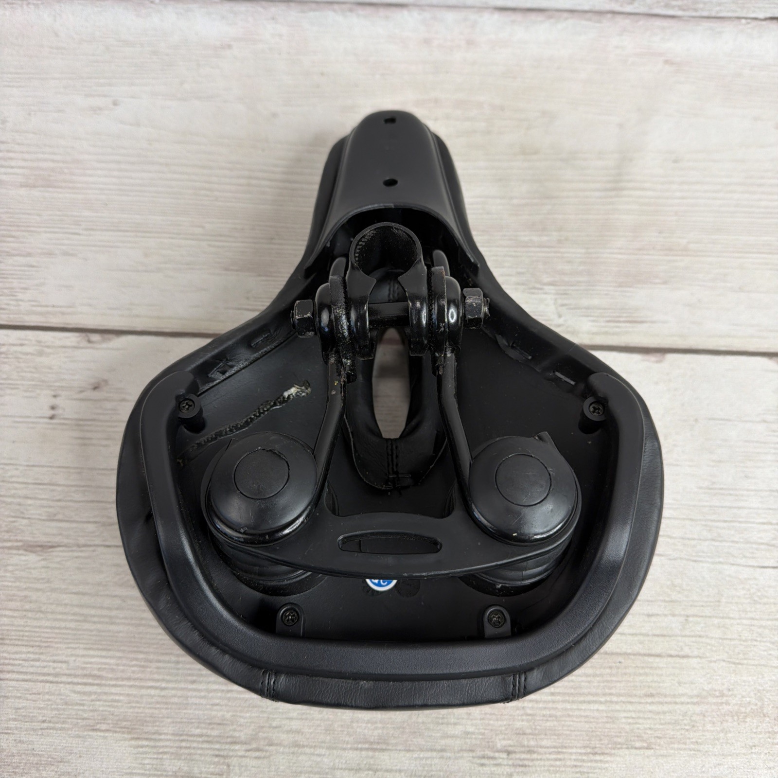 Comfort Wide Big Bum Soft E-bike Bicycle Saddle Seat Cushion Black VGC Free Ship